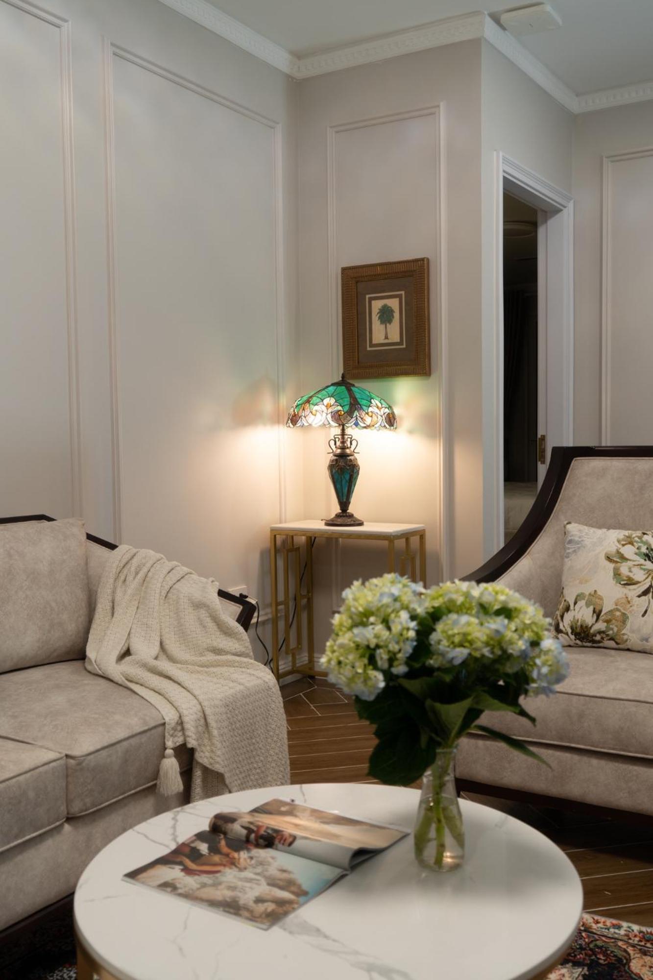 Luxe Paradise Xuan Dieu Hotel Hanoi
