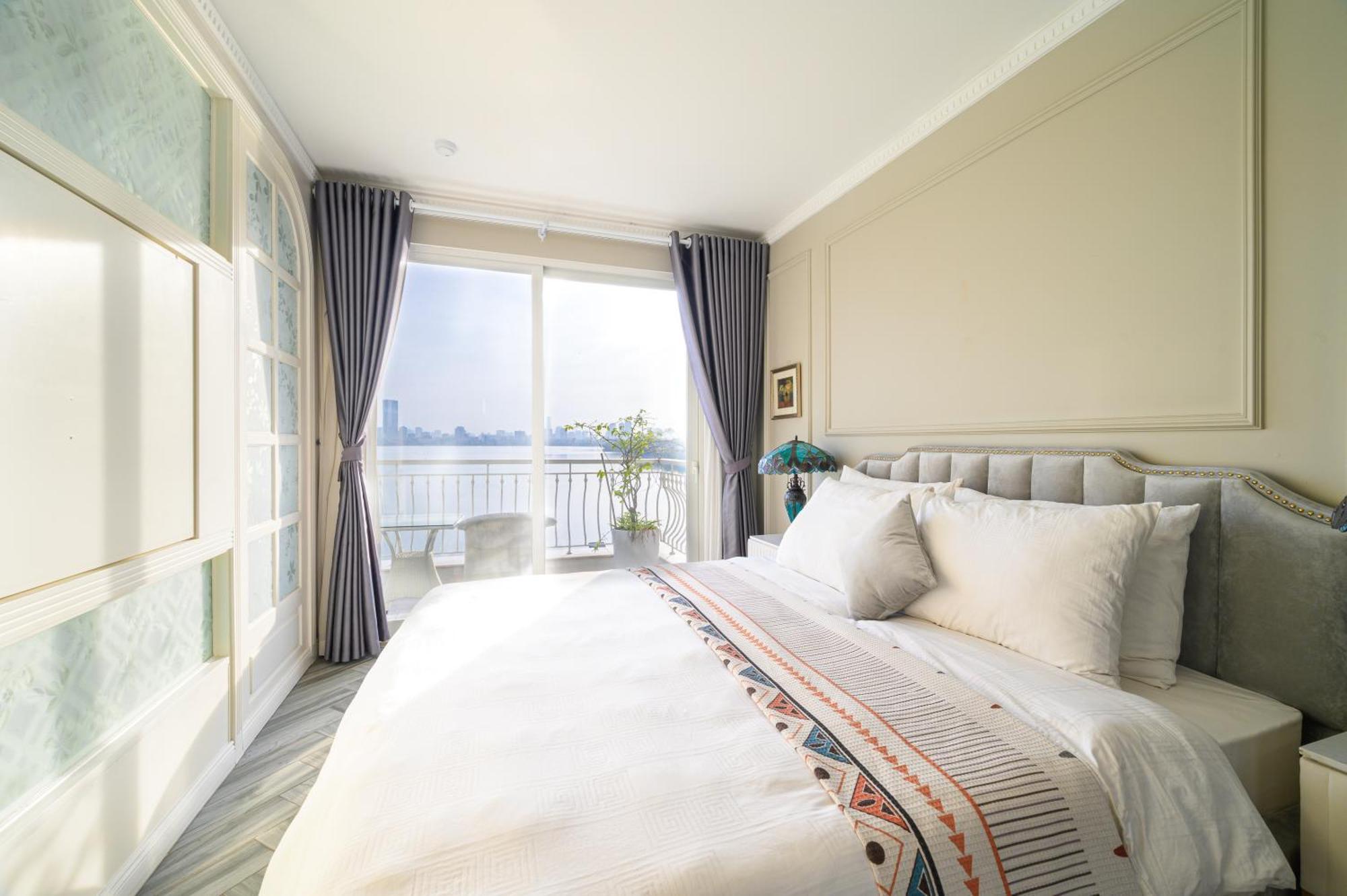 Luxe Paradise Xuan Dieu Hotel Hanoi