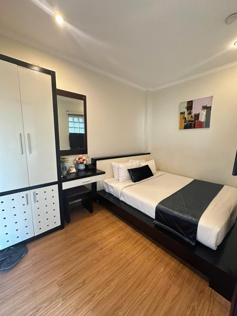 Hotel Rising Dragon Hanoi