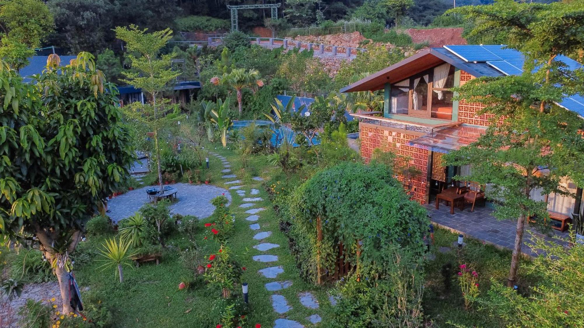 Anna Little Garden - Soc Son