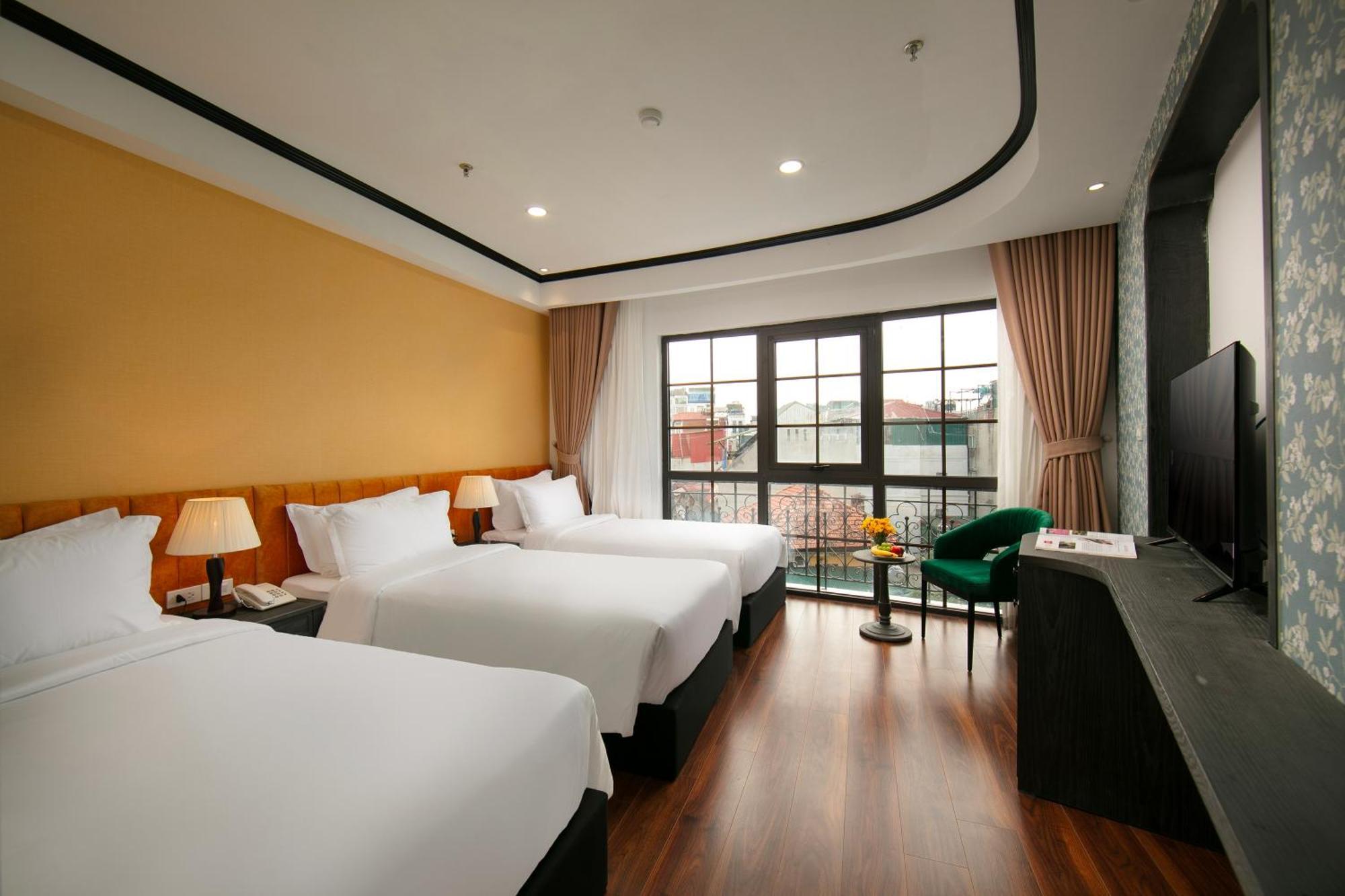 Hotel Plaza & Hanoi