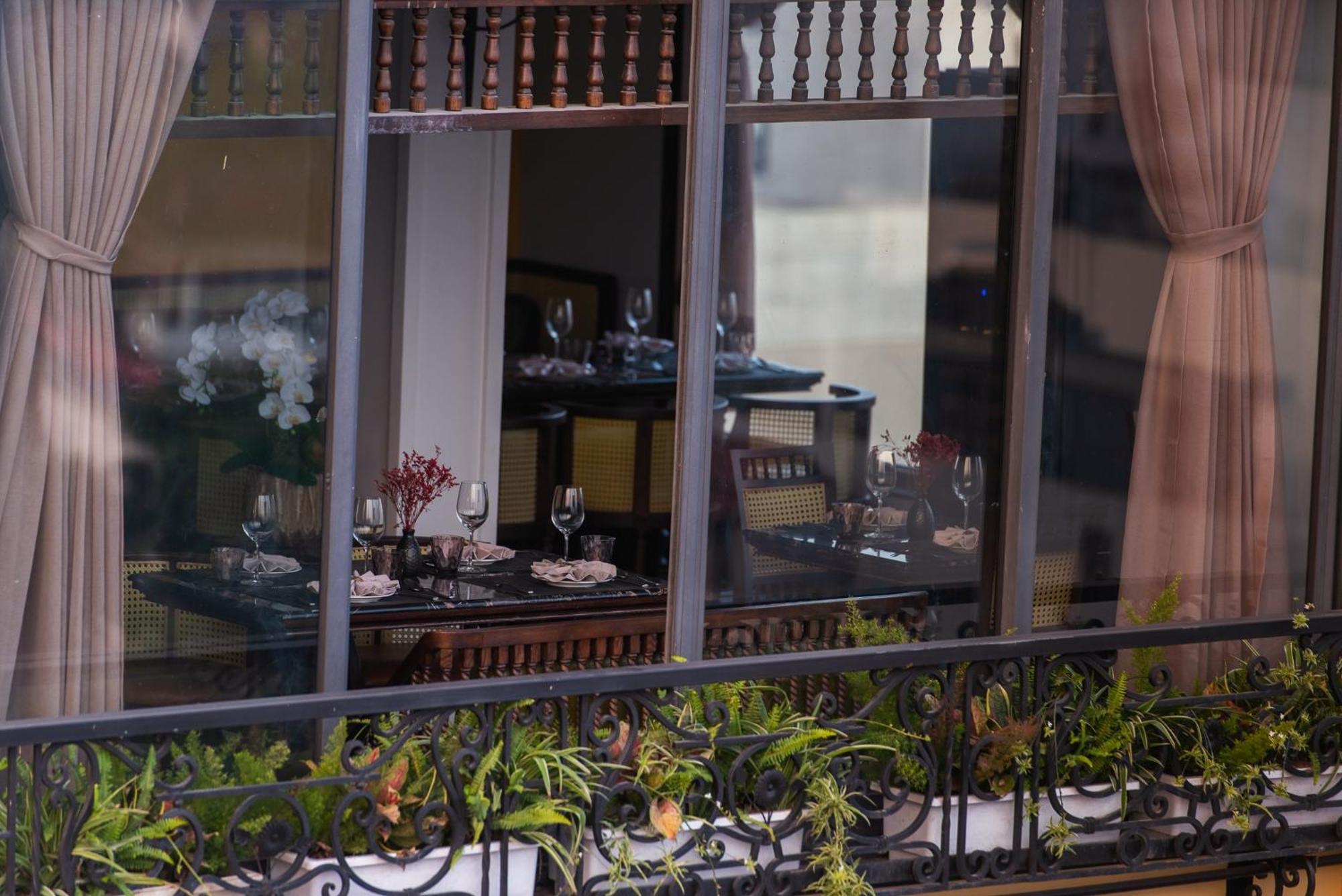 Tirant Hotel 4*