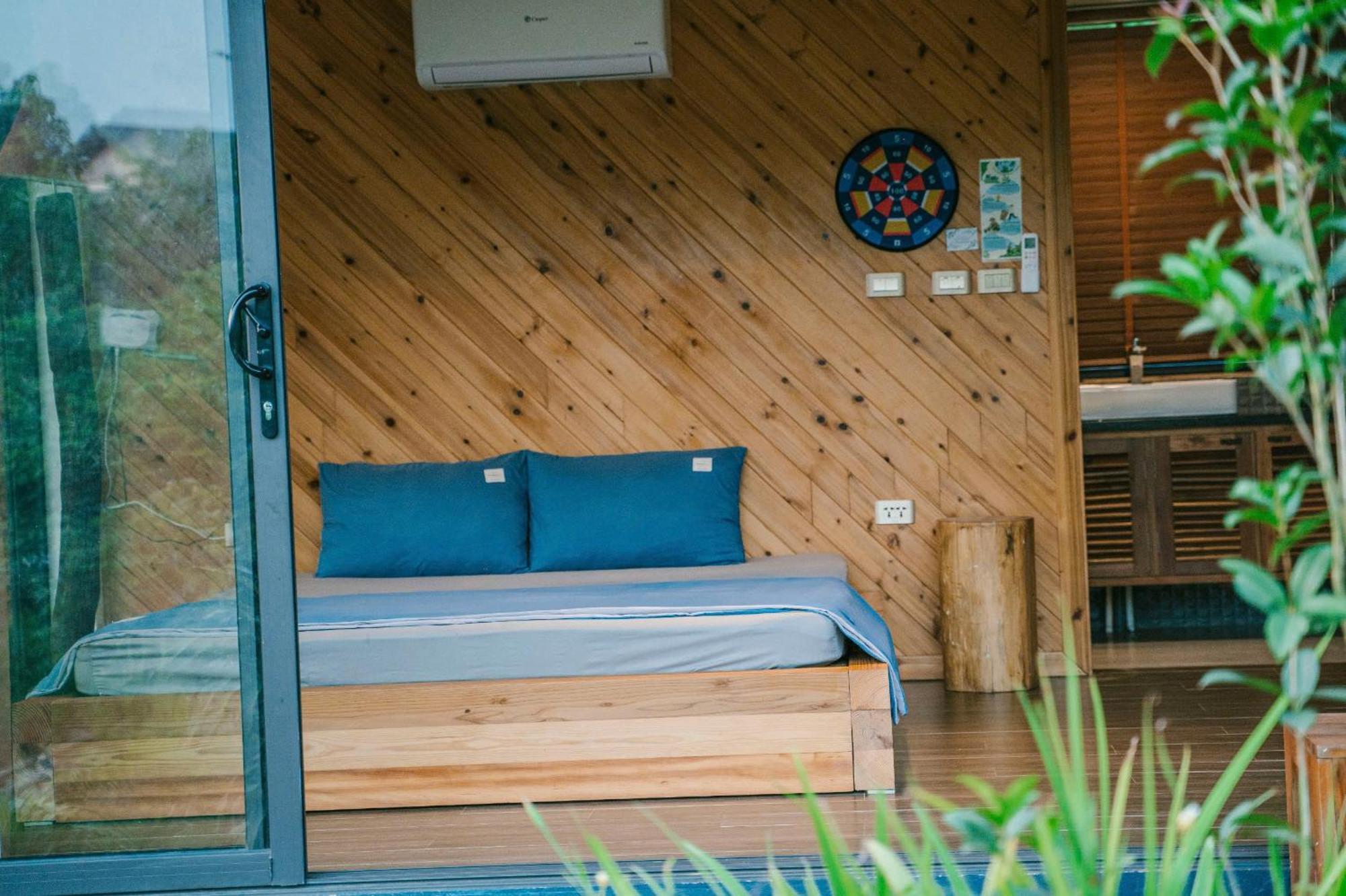 Anna Little Garden - Fish House Lodge Hanoi