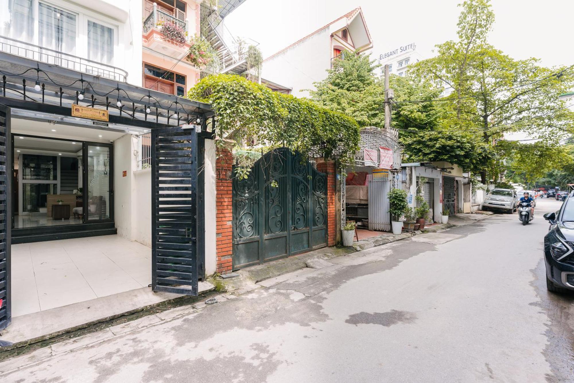 Oikia Apartment *