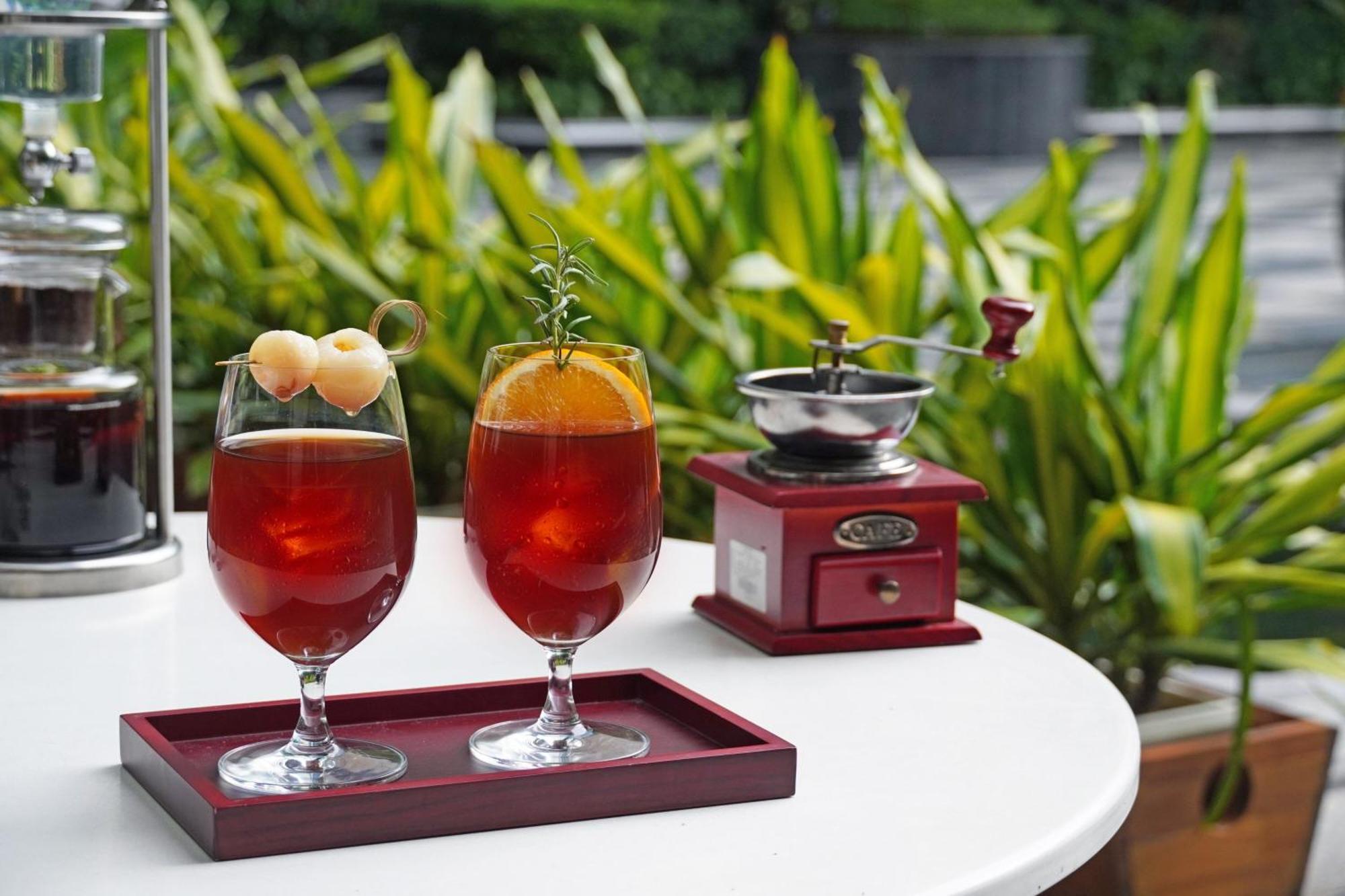 Hyatt Regency West 5*