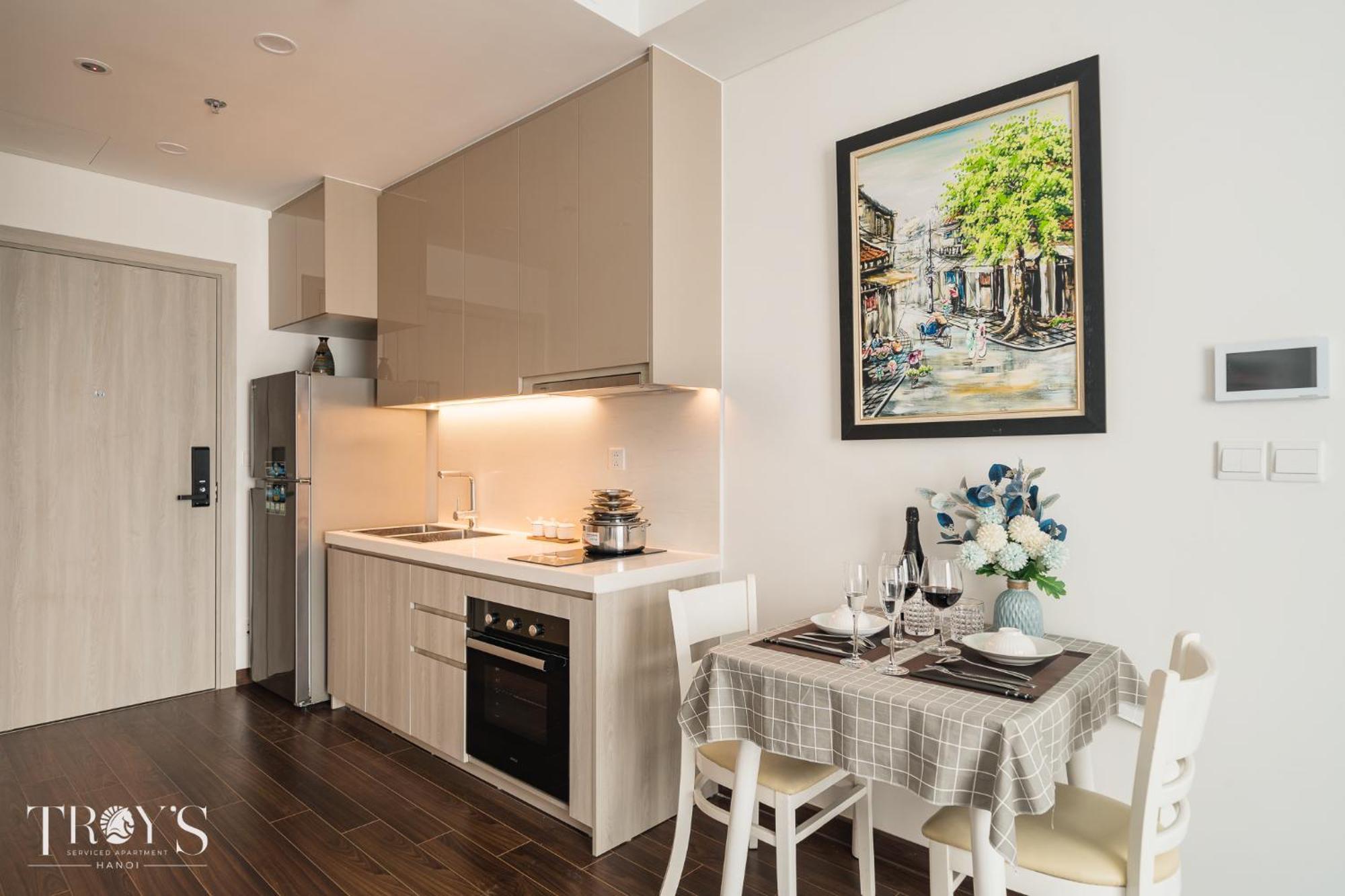 Troy House - Masteri West Heights Hotel 5*