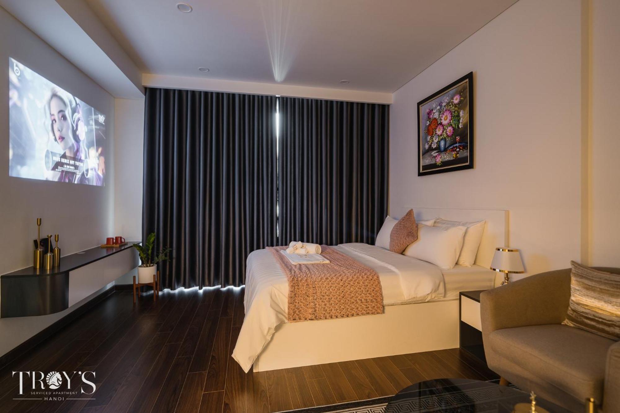 Hotel Troy House - Masteri West Heights Hanoi