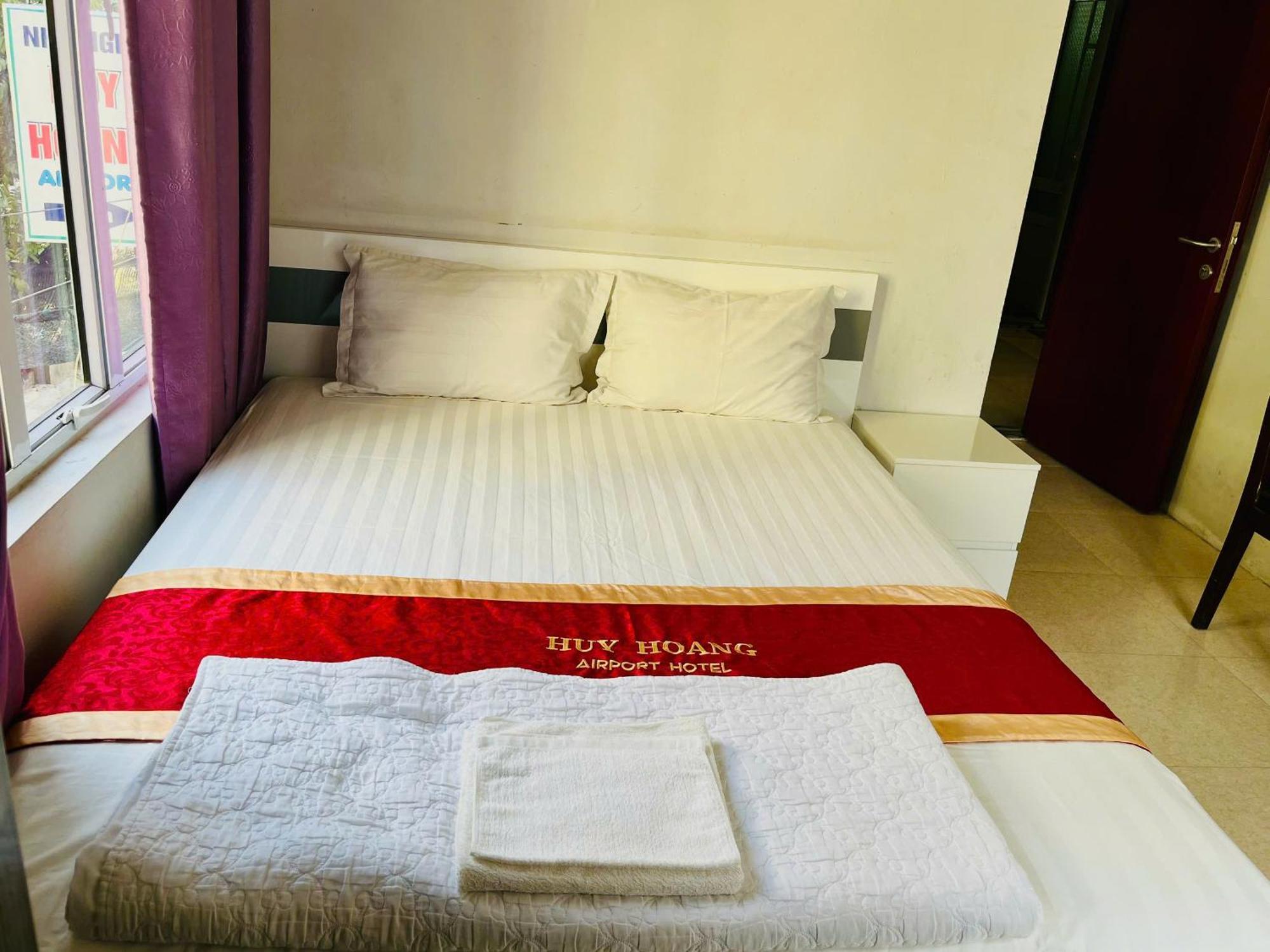 Huy Hoang Airport Bed & Breakfast