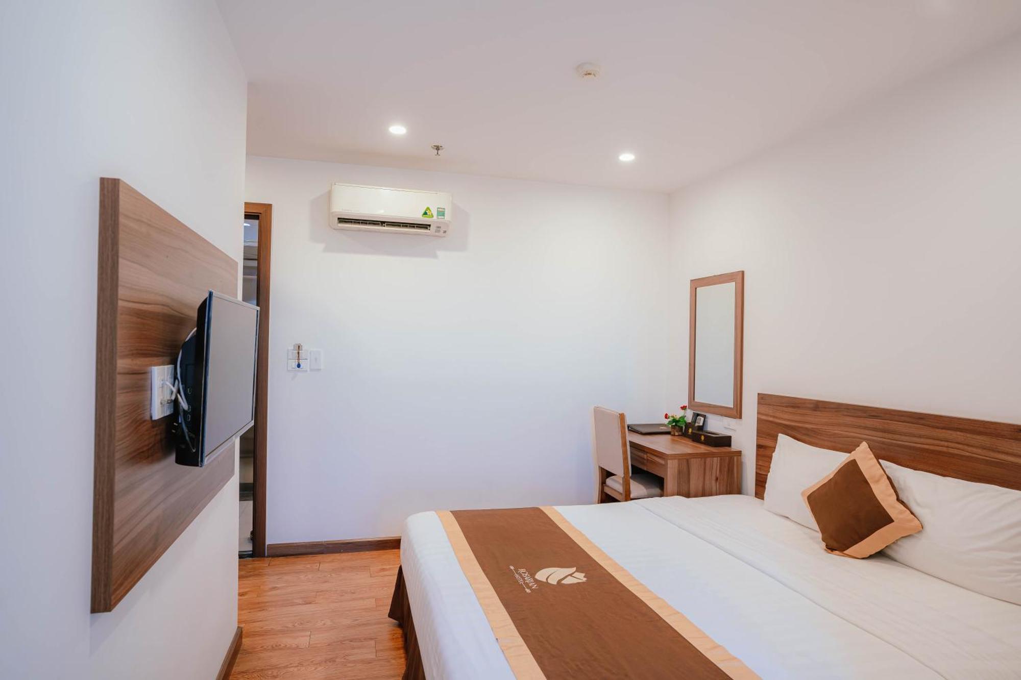 A89 Rosarian 3* Hanoi
