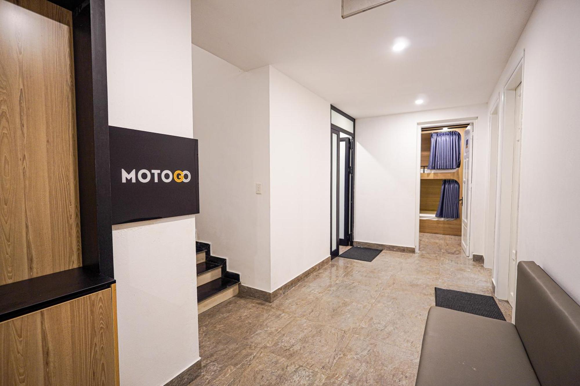 Motogo Capsule hotel