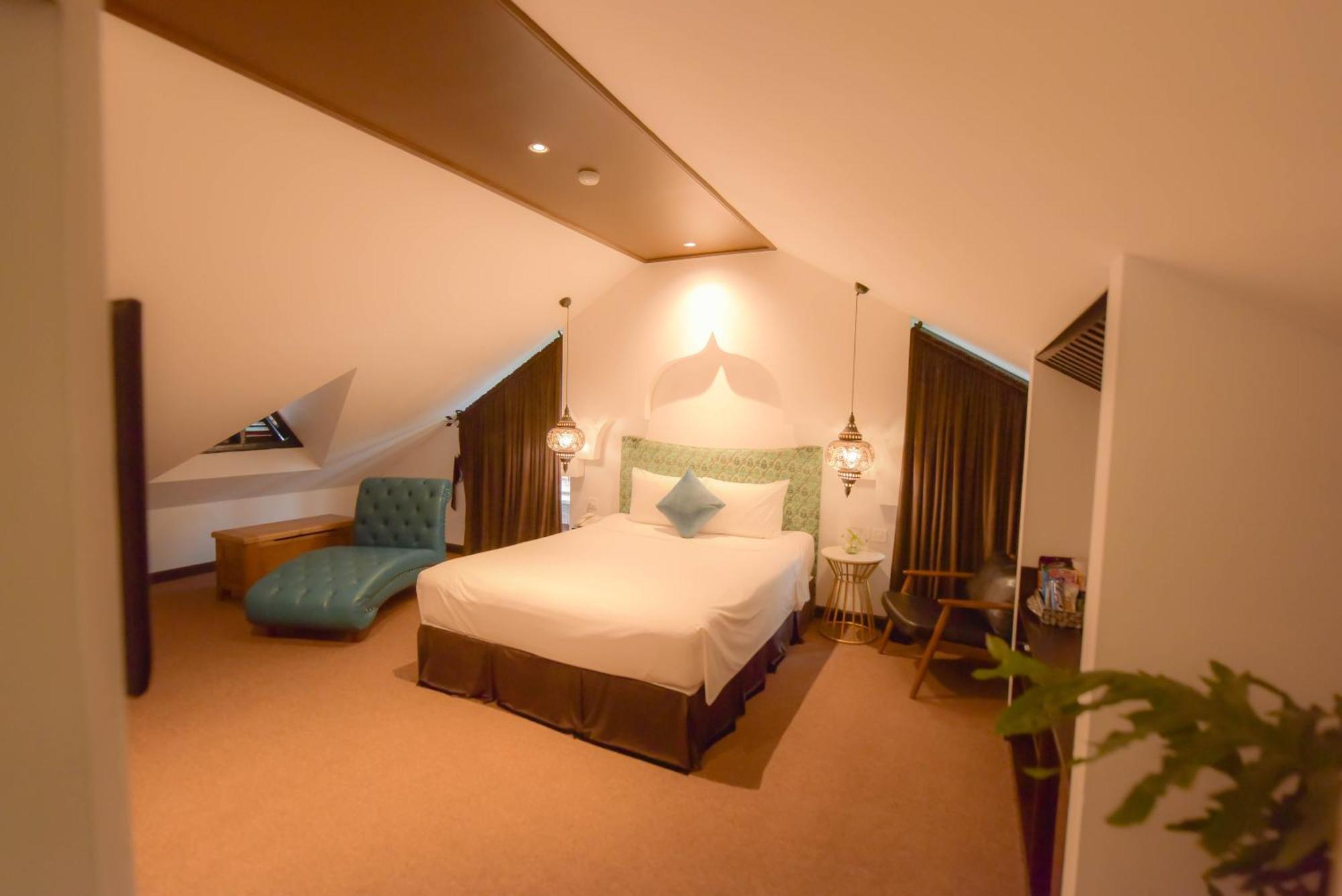 Rosa 3* Hanoi