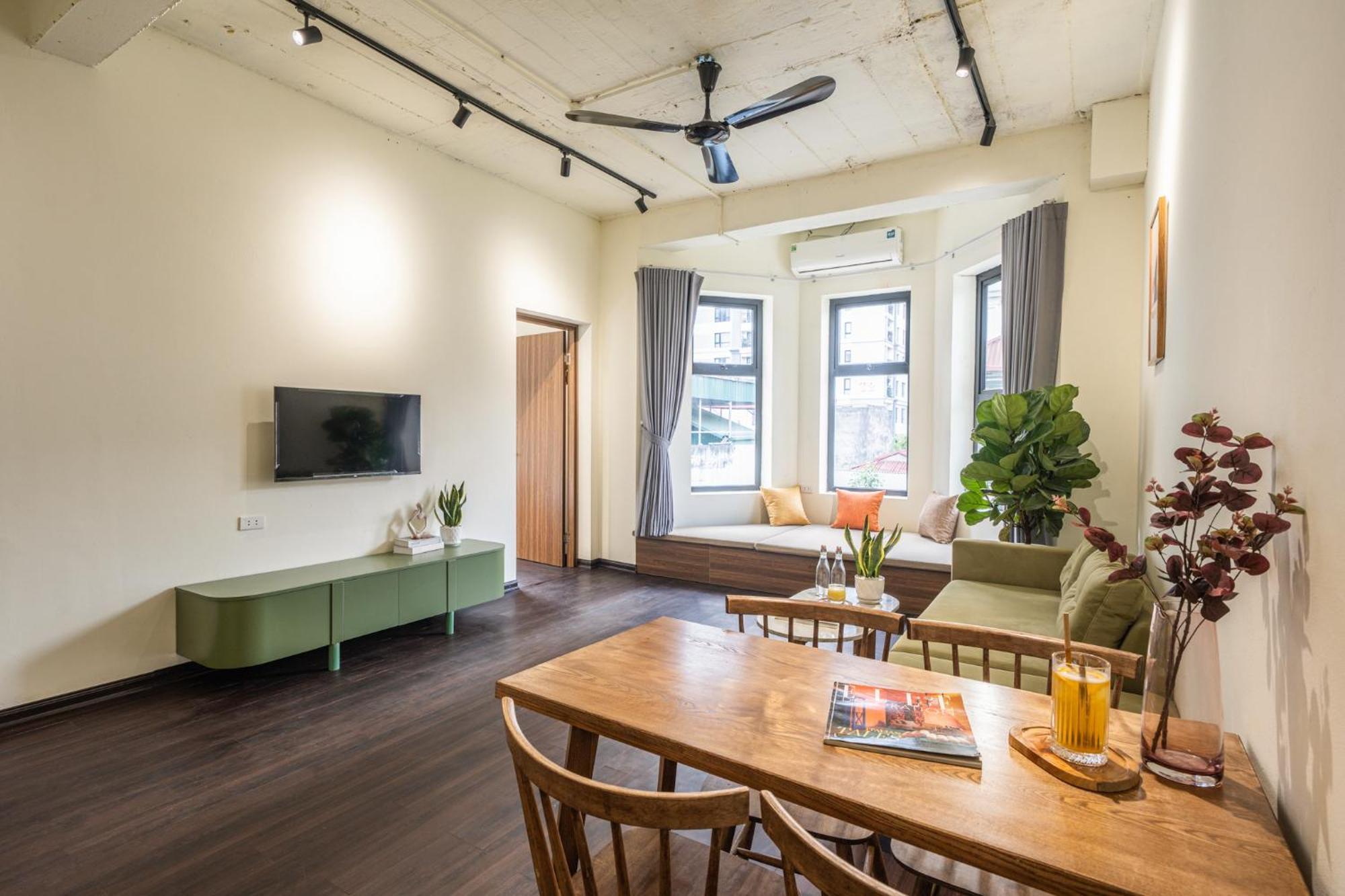 Modern - Rooftop - Sky View - Egg Coffee Class Apartment