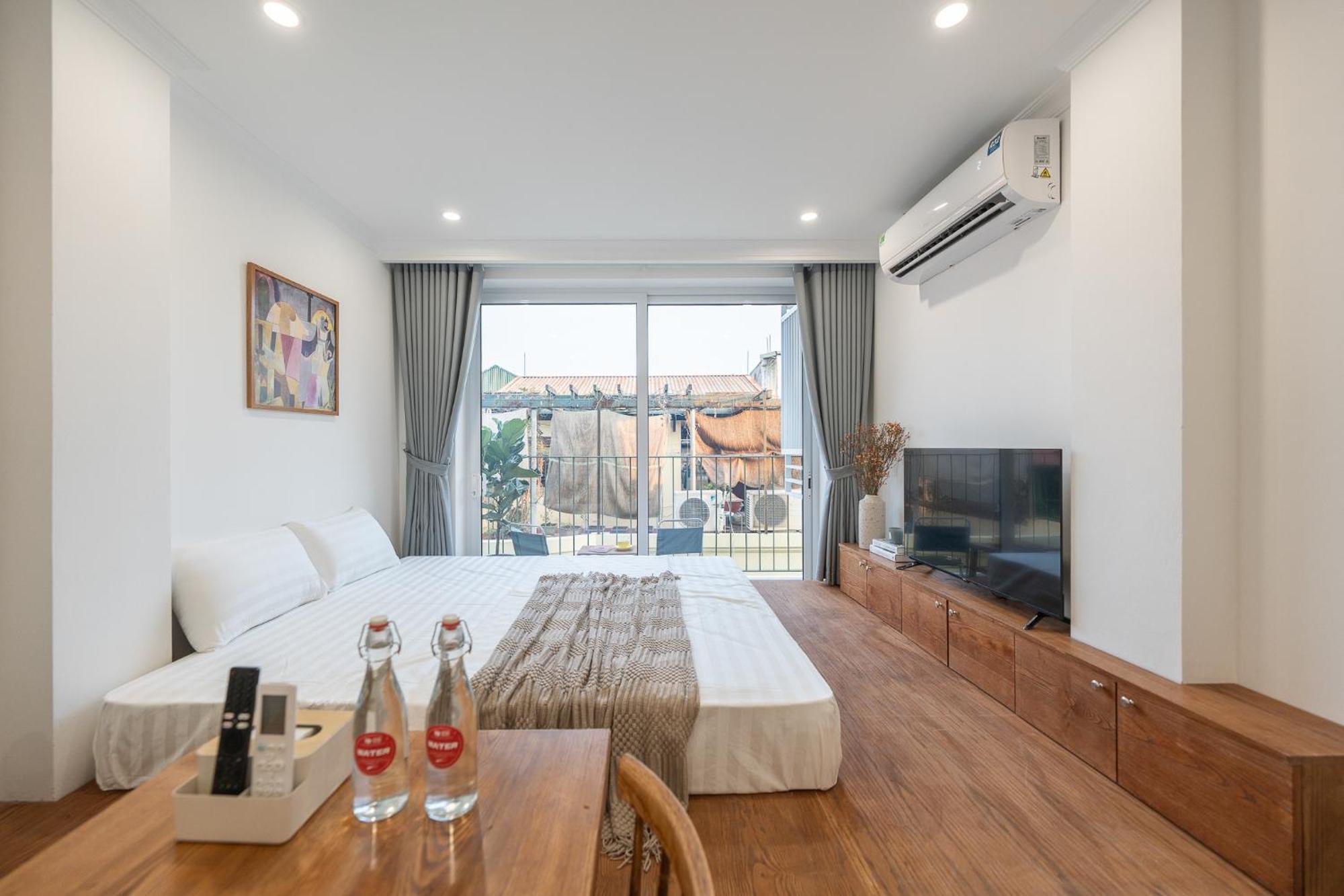 Location/big Group/private With Pool And Kitchen Hà Nội