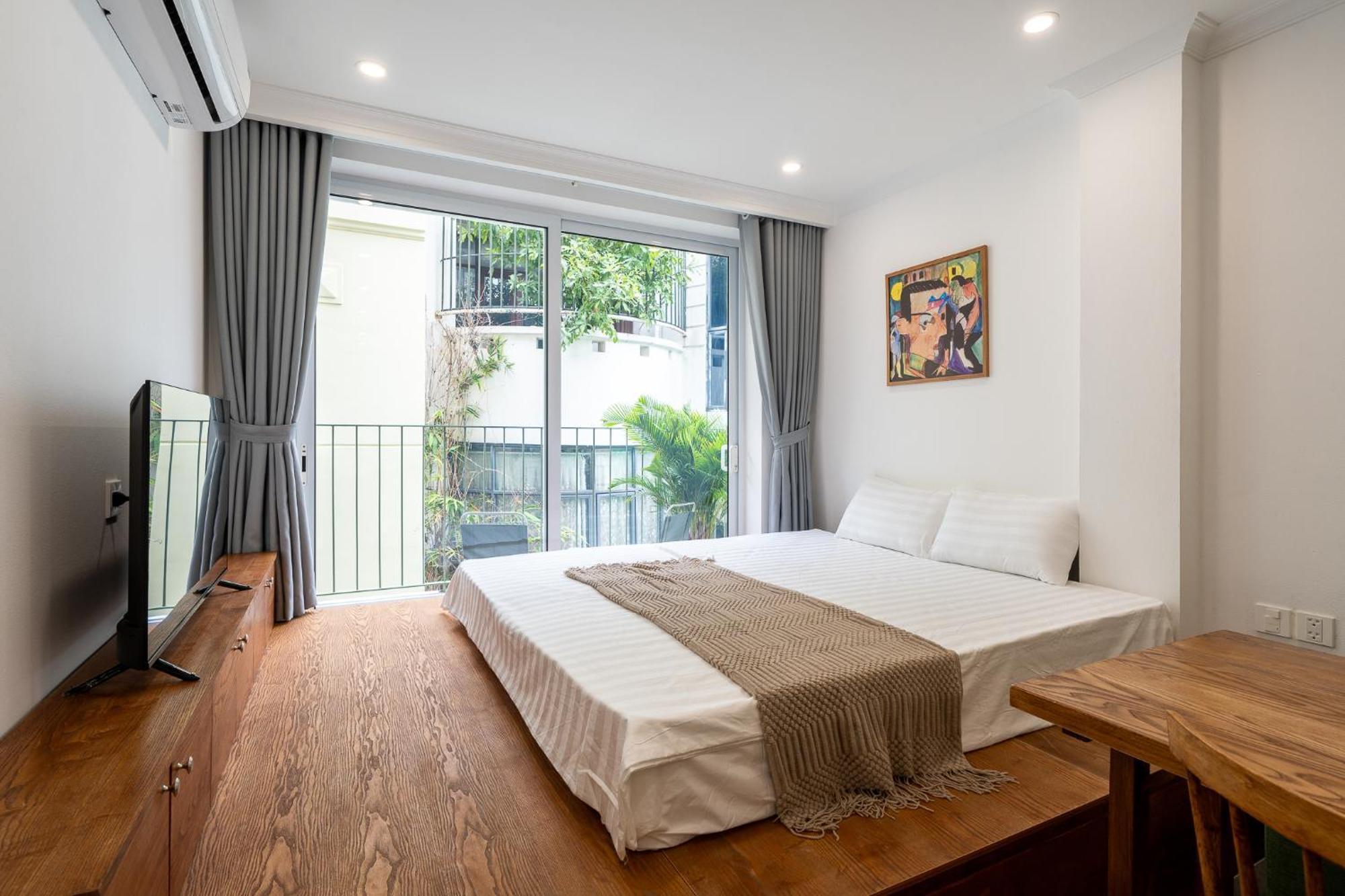 Location/big Group/private With Pool And Kitchen Căn hộ Hà Nội
