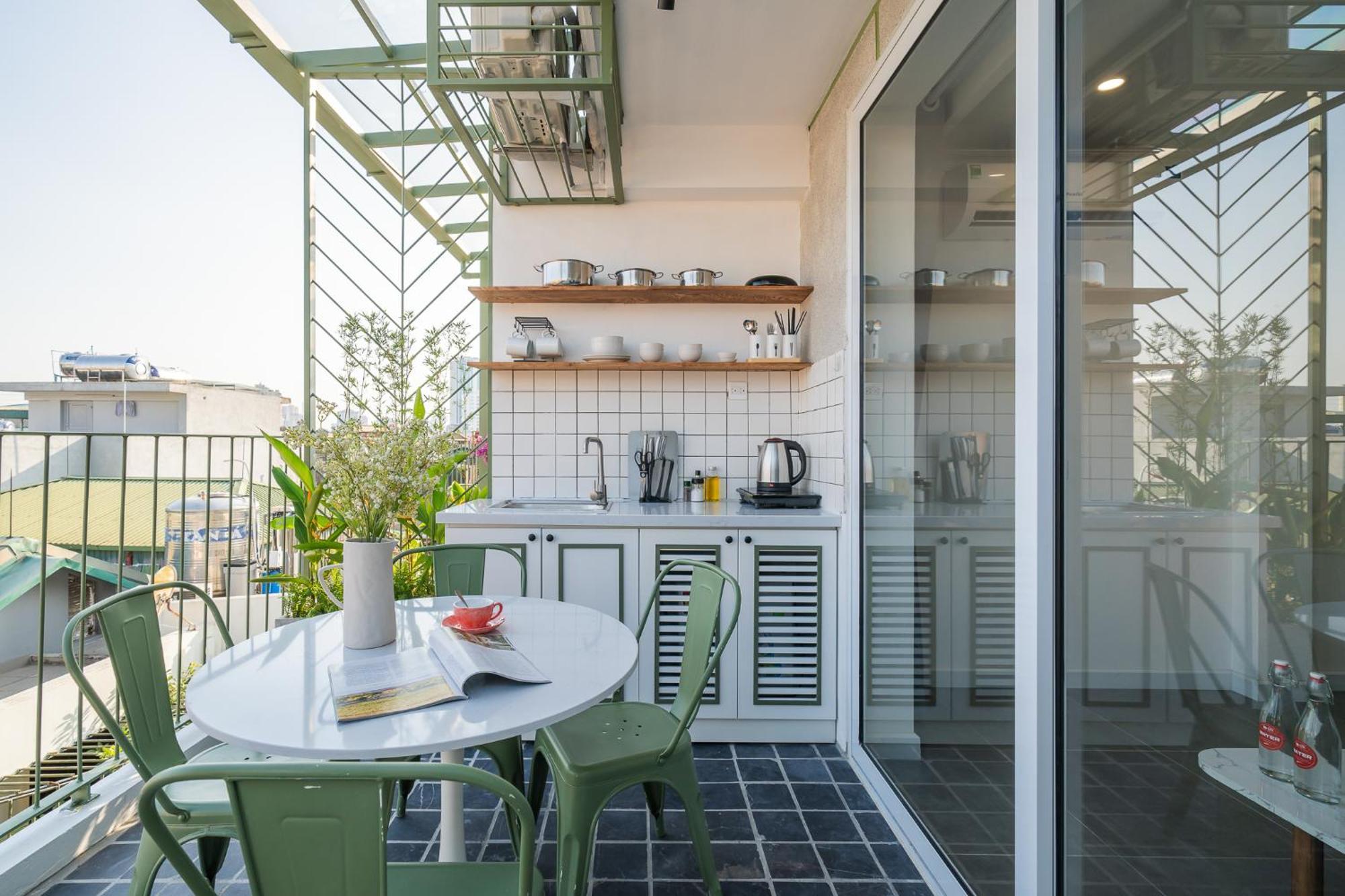 Căn hộ Location/big Group/private With Pool And Kitchen Hà Nội