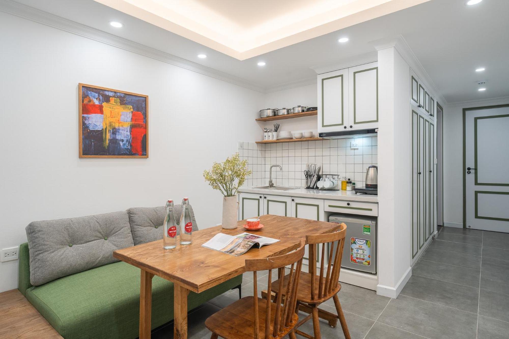 Location/big Group/private With Pool And Kitchen Căn hộ Hà Nội