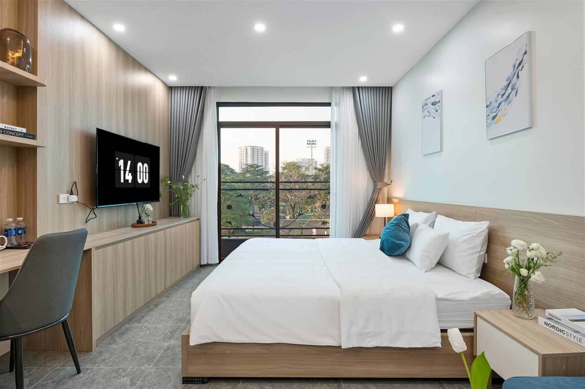 22land Cosmos Hotel 4*