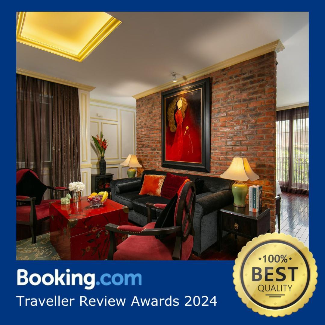 Boutique & 4*