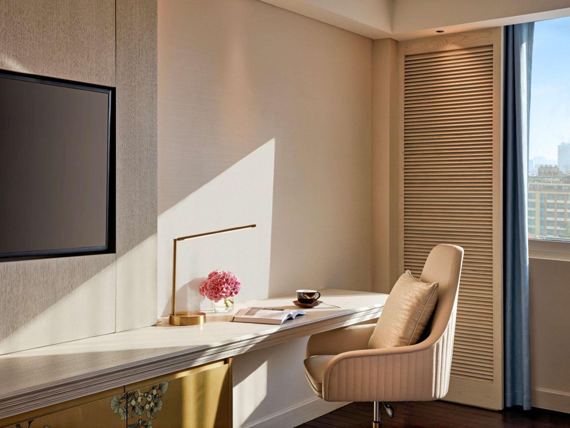 Moevenpick Centre 5* Hanoi