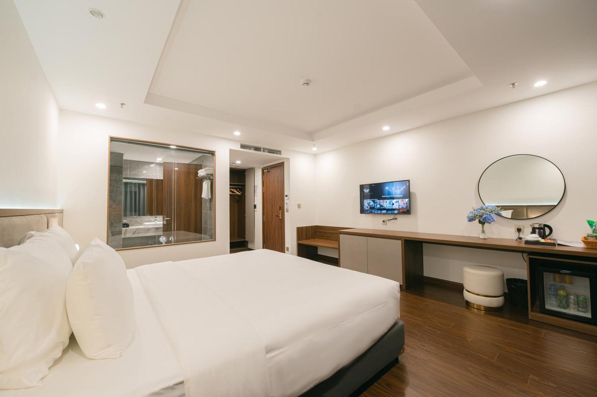 St - 4* Hanoi