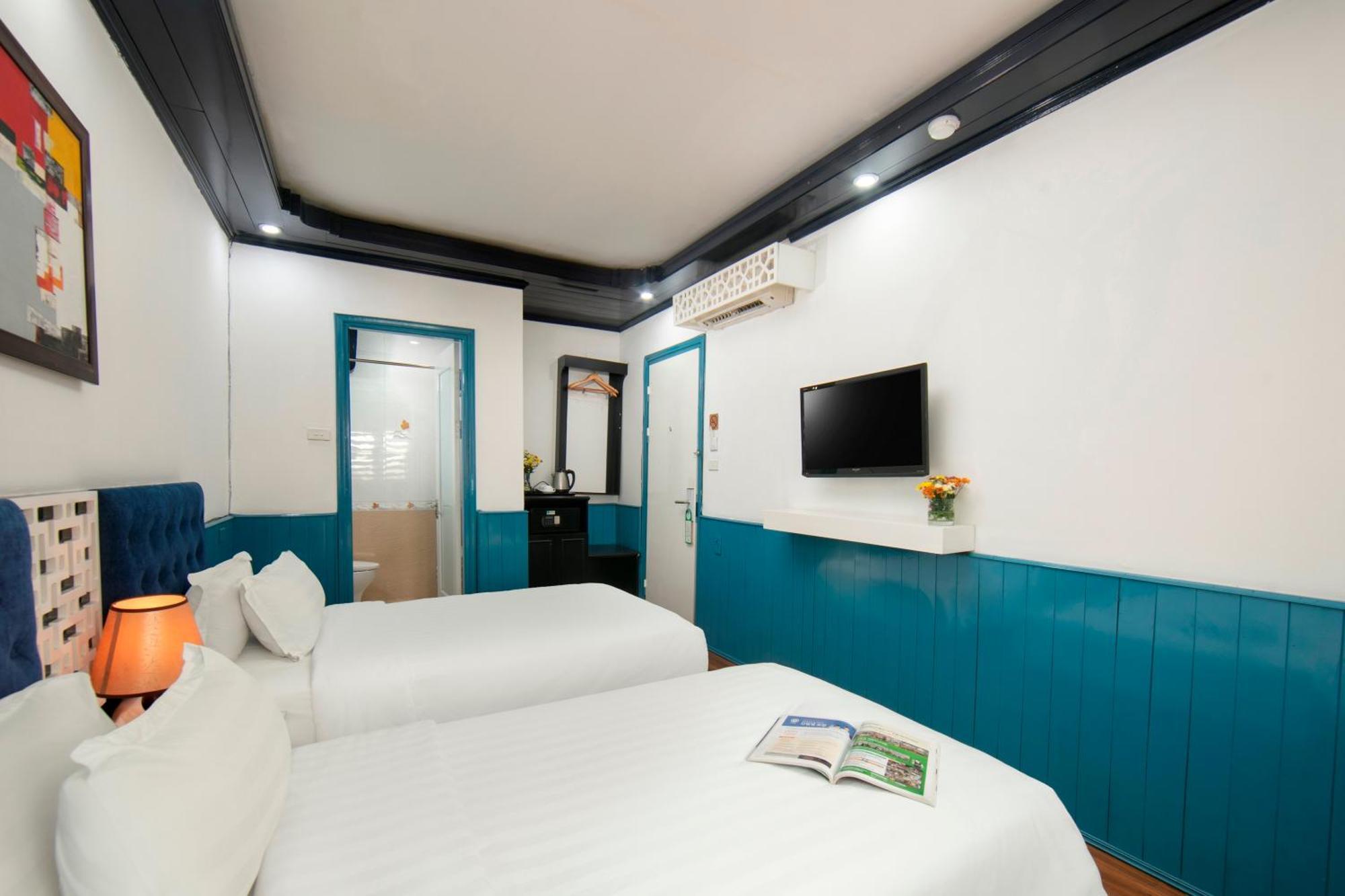 Solo Hotel 3*