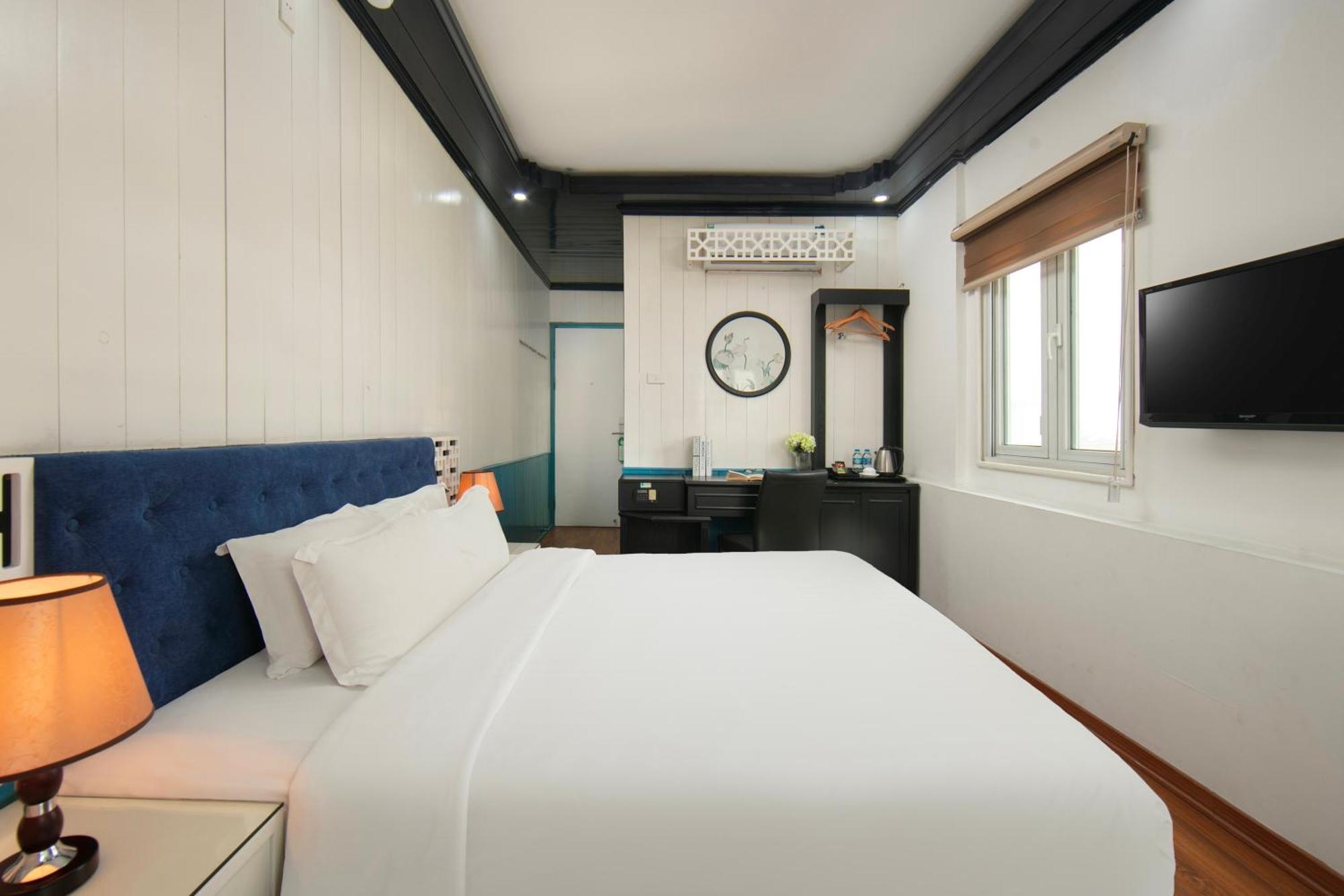 Solo Hotel