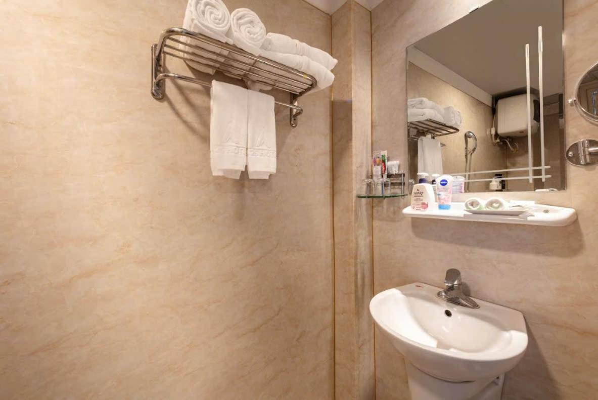 Hotel A25 - Doi 2 2*