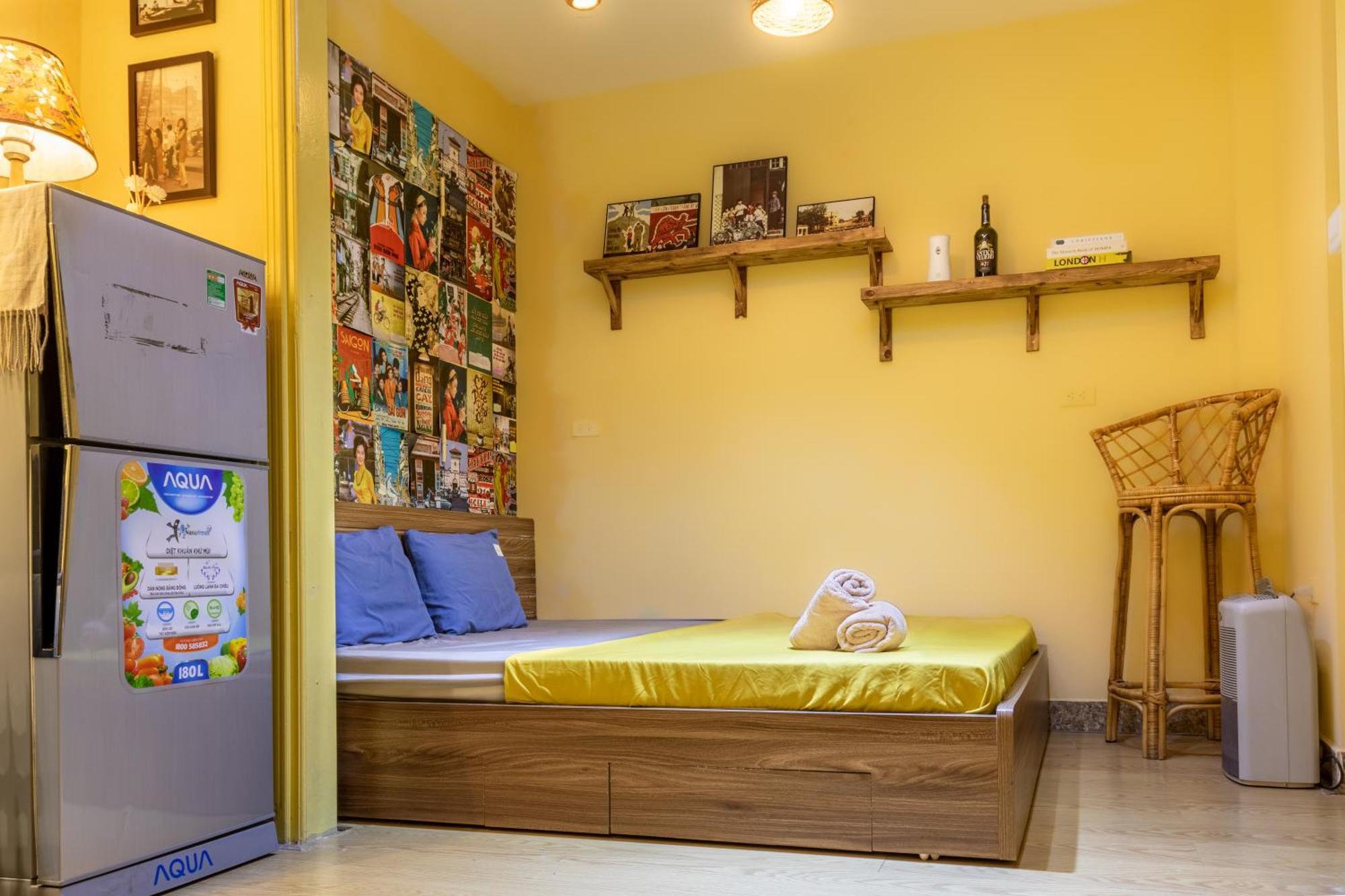 Heart Of Hoan Kiem Affordable Cozy Train Cafe Center Hoan Kiem For 3pax