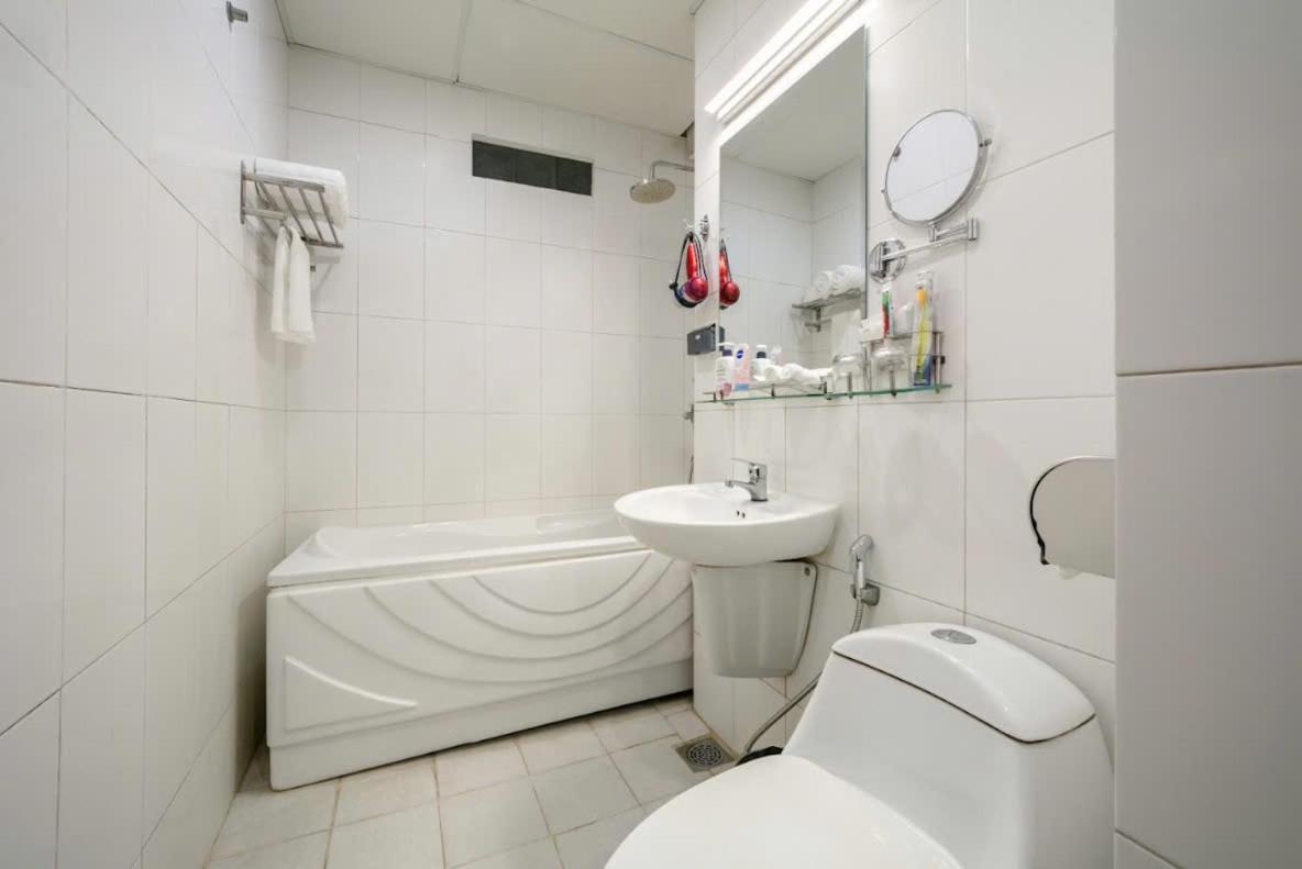 Hotel A25 - 30 An Duong 2*