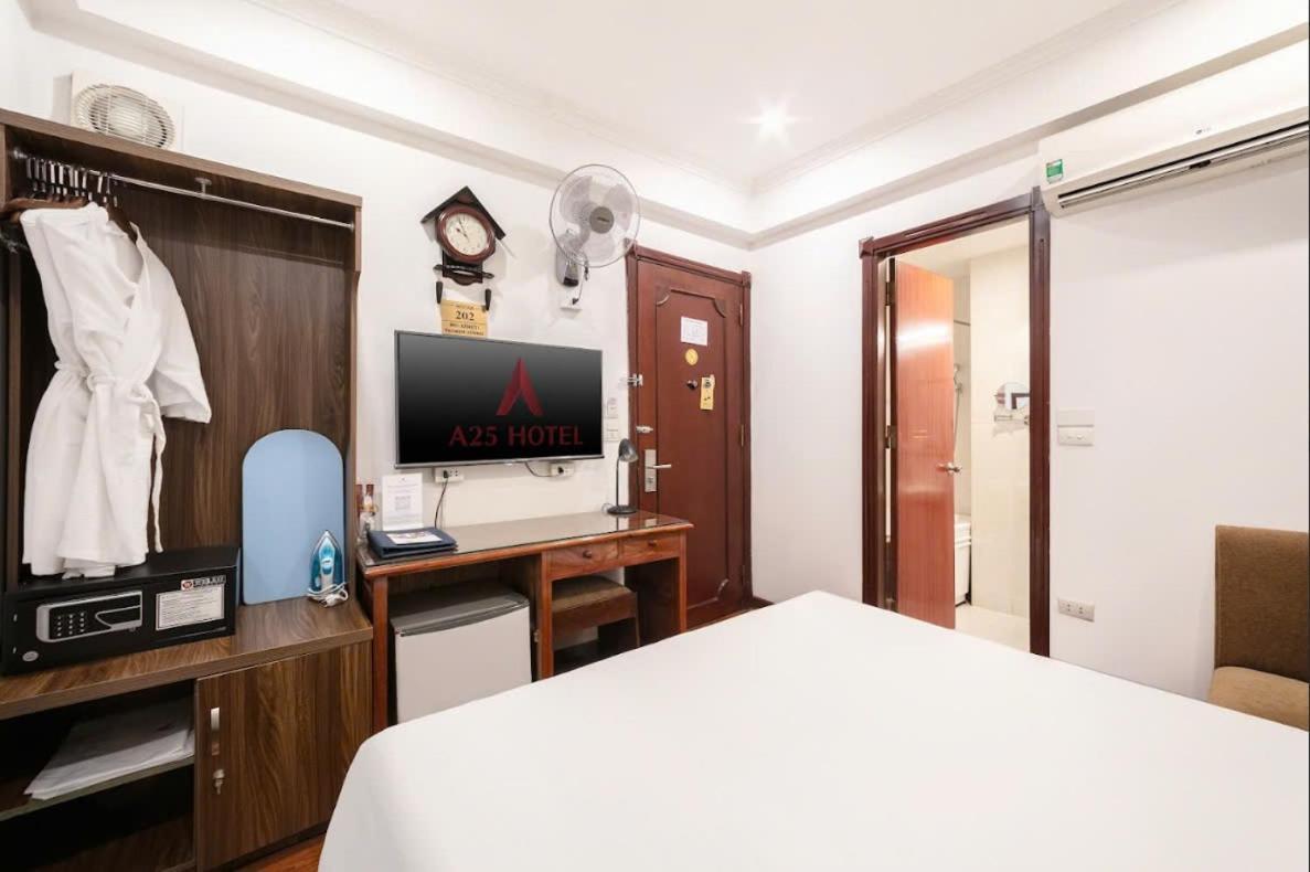 Hotel A25 - 30 An Duong 2*