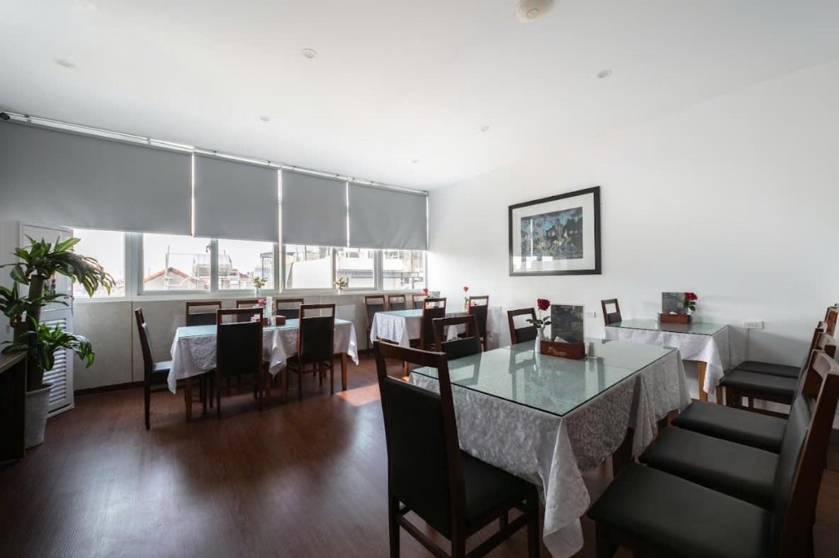 Hotel A25 - 30 An Duong Hanoi