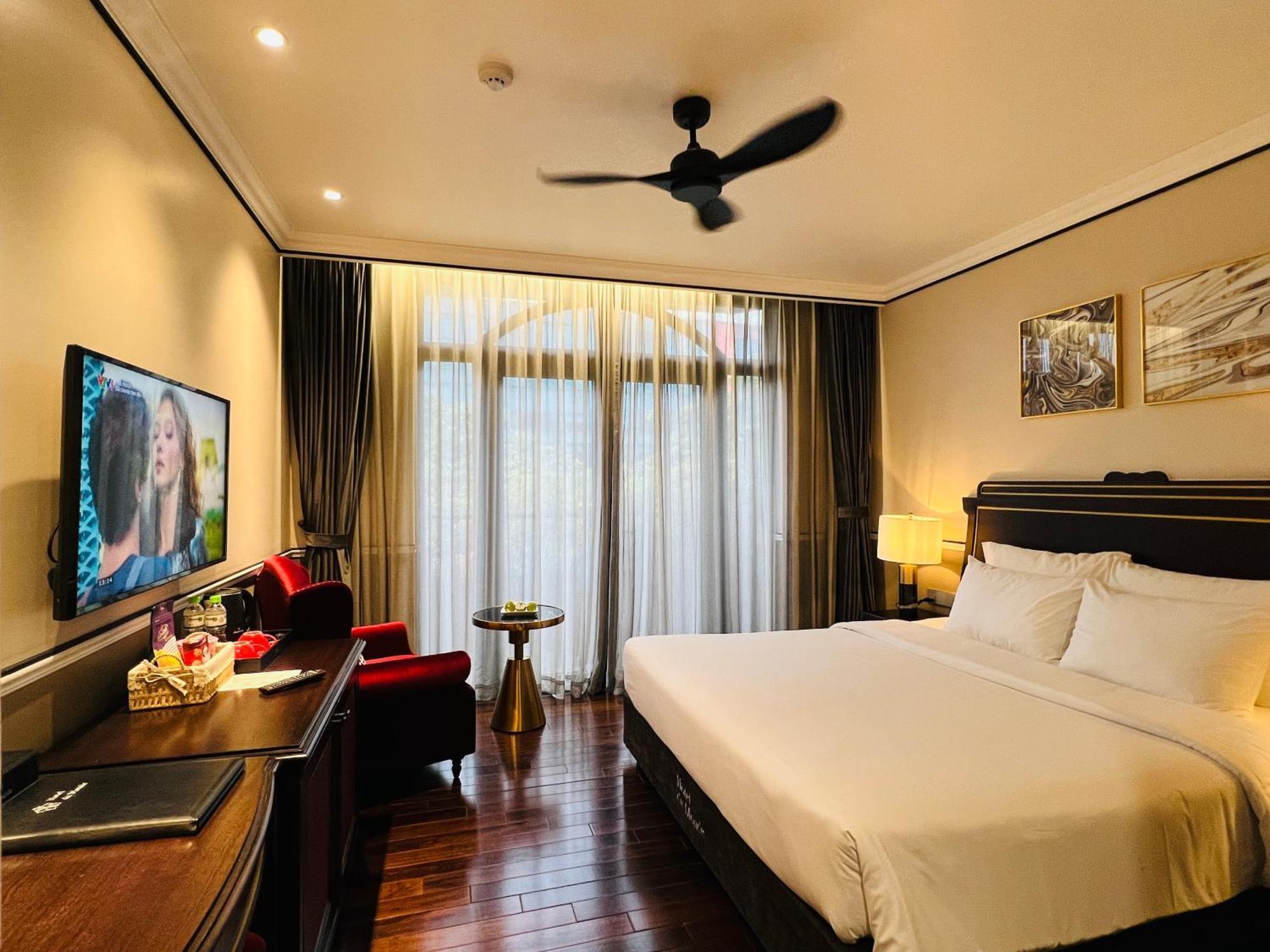 Du Monde Art Hotel 4*