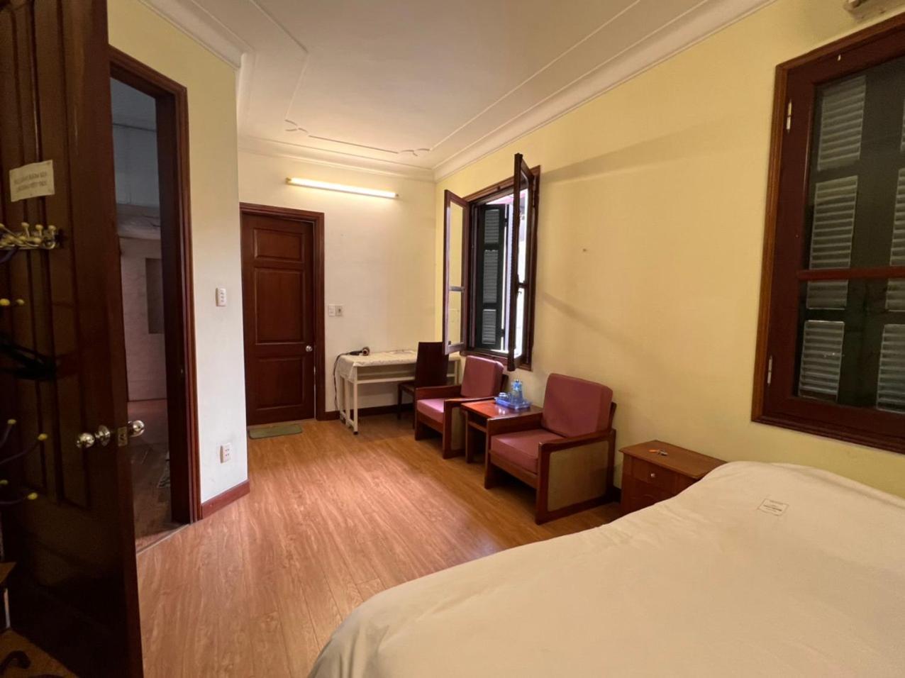 Homestay French-styled House *