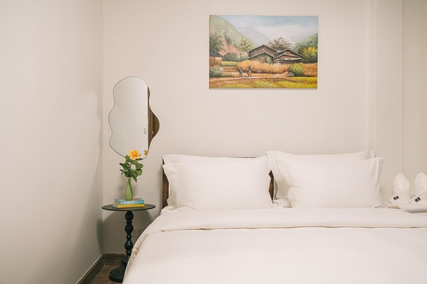Apartment Su Casa Railway Side Hanoi