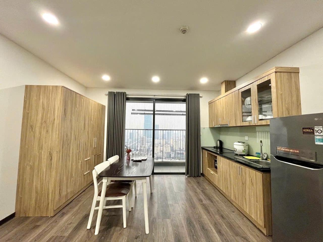 Asahi Luxstay - D'capitale Tran Duy Hung * Hanói