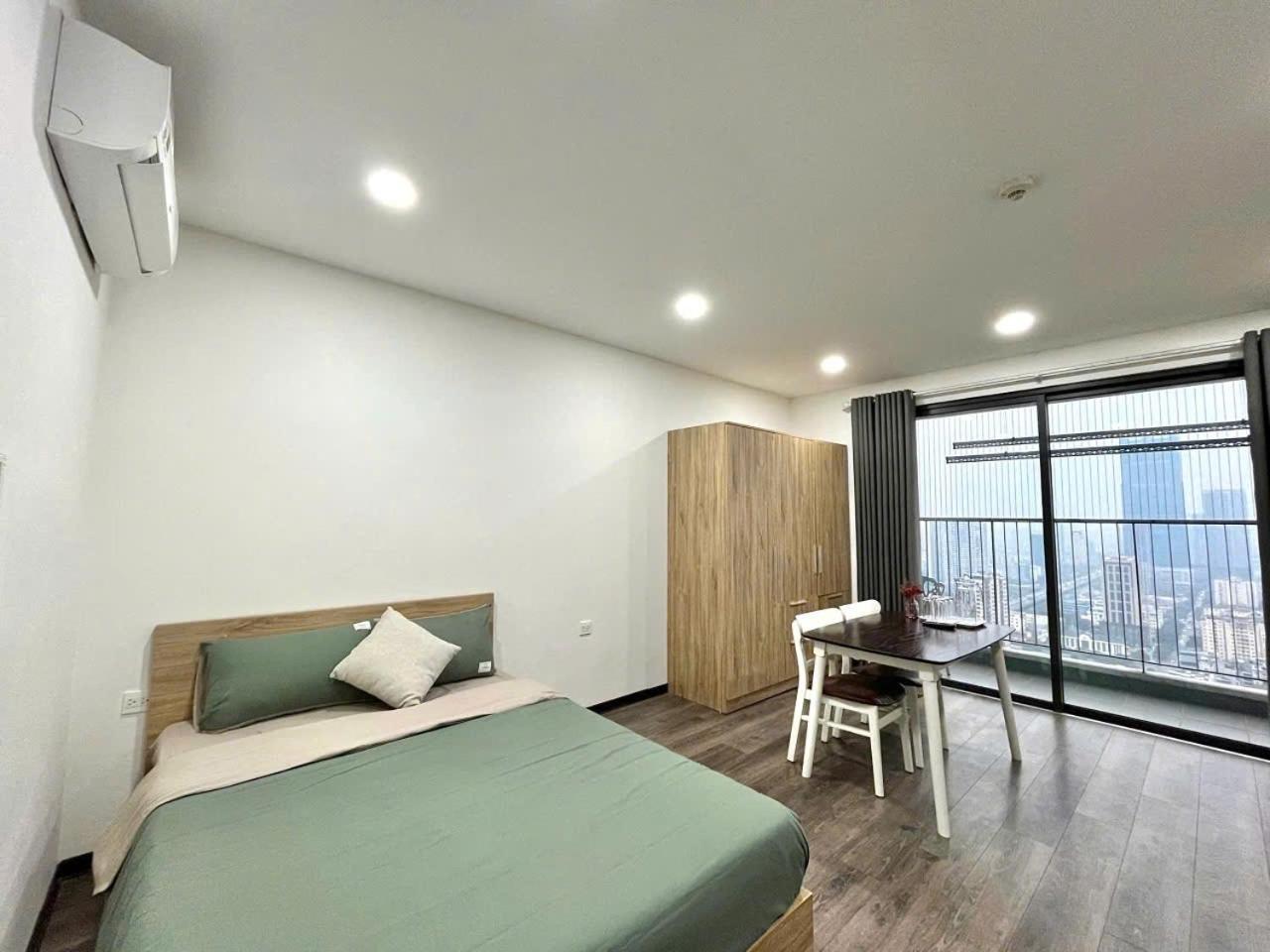 Asahi Luxstay - D'capitale Tran Duy Hung Apartamento