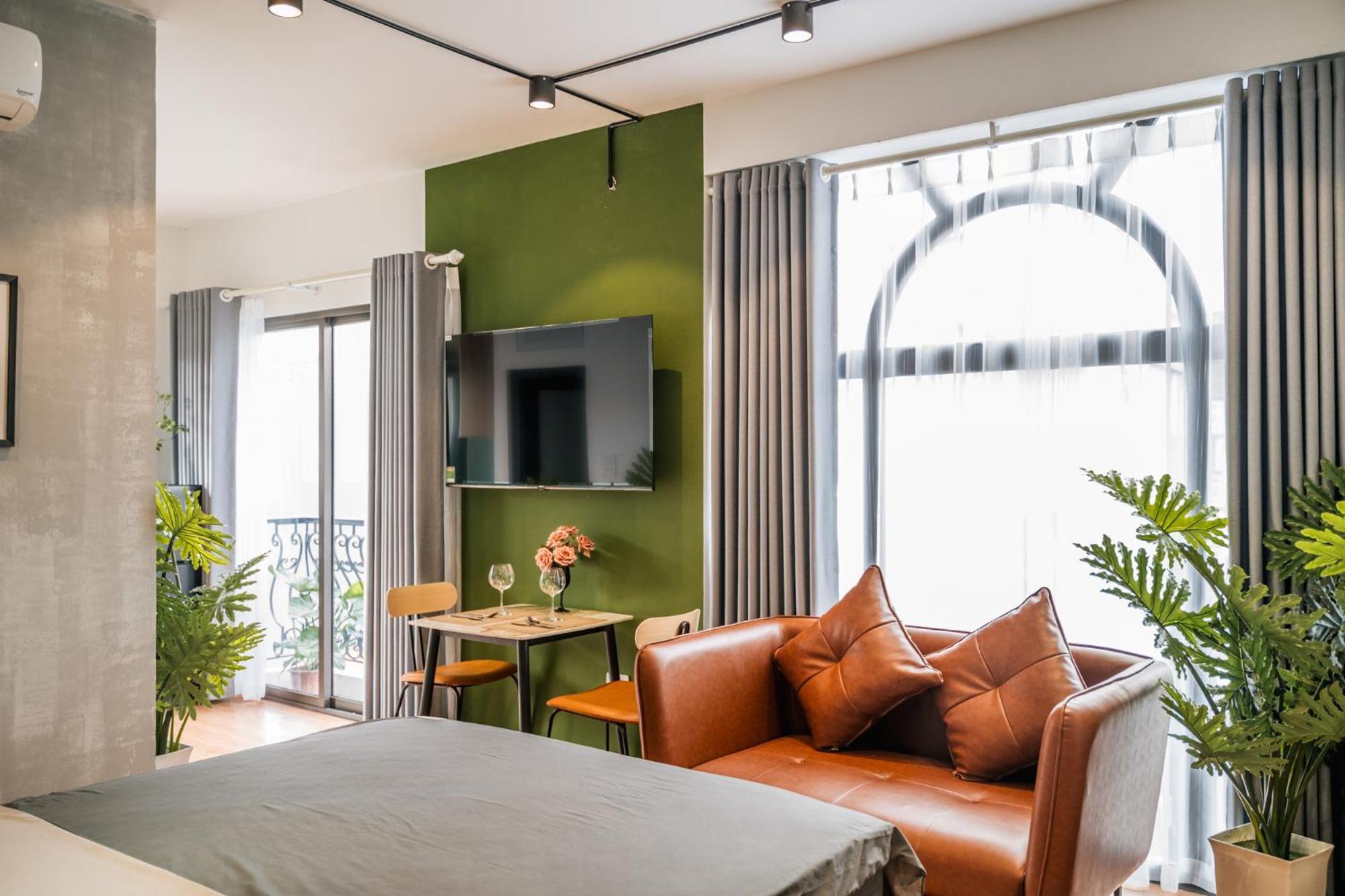 Lahomestay Khuat Duy Tien Apartment *
