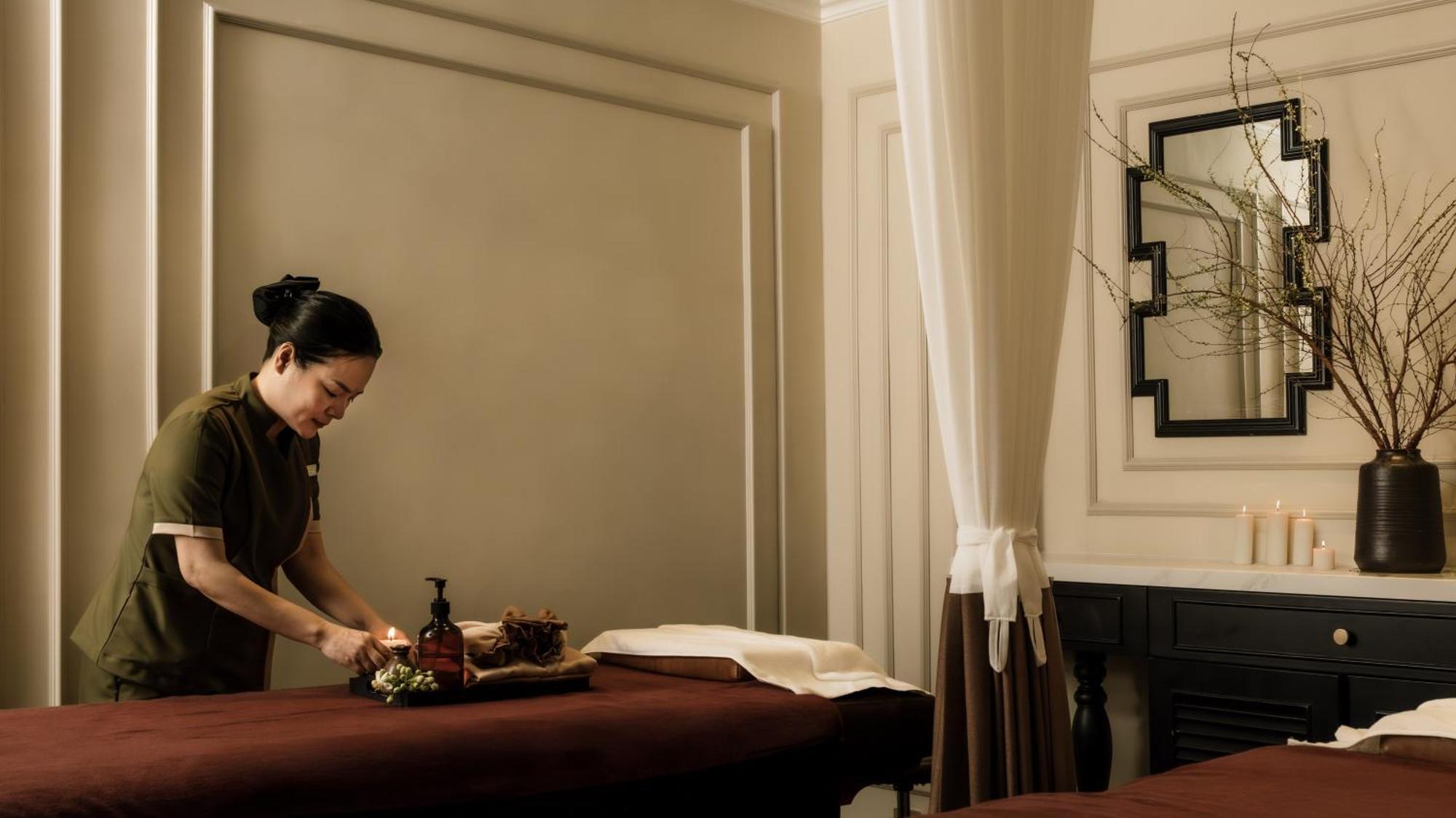 Champton Hotel 4*