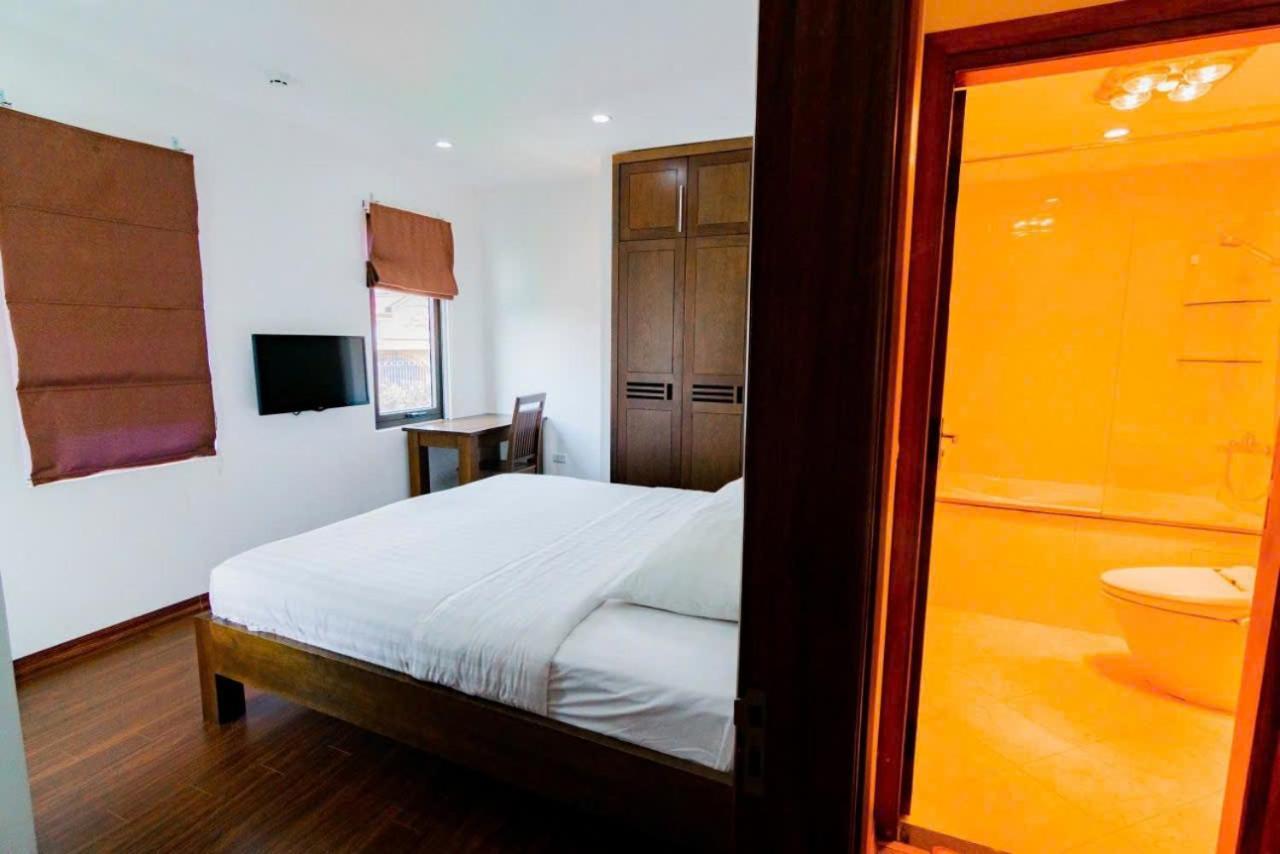 Hana Tran Quoc Hoan 3*