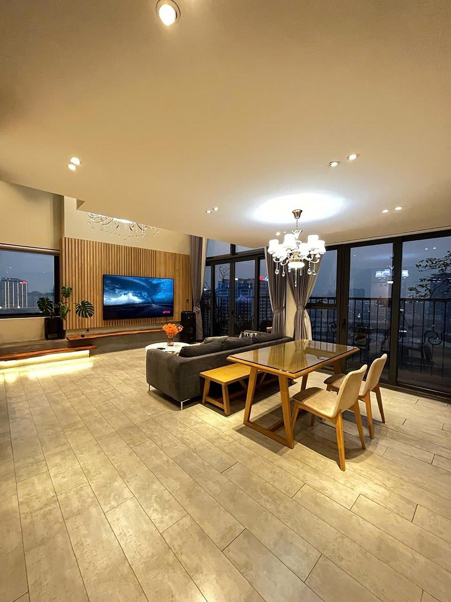 Pentstudio West - Duplex Near West & Lotte Mall Hanói