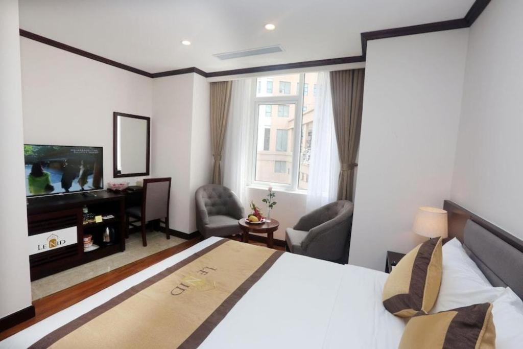 Lenid Tho Nhuom Hotel 3*