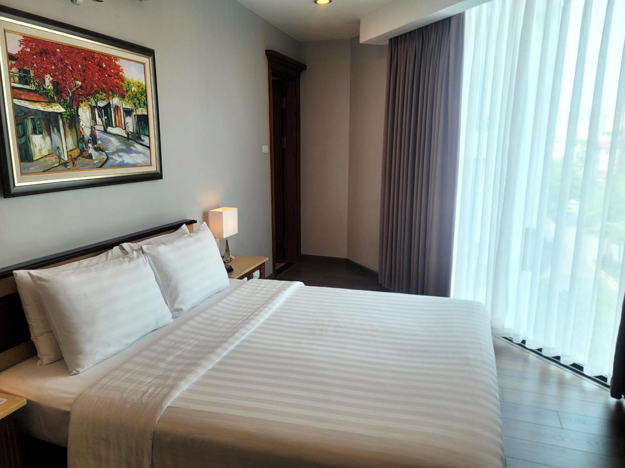Luxeden Hotel Hanoi