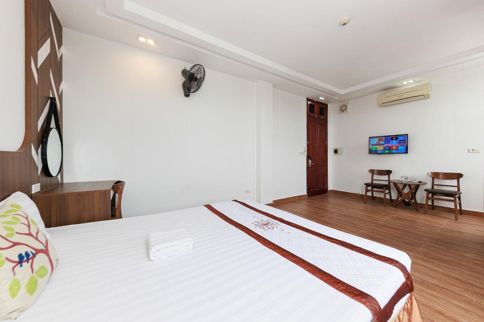 Oyo 472 Lenka Gần Bệnh Viện Nam Thăng Long Khách sạn Hà Nội