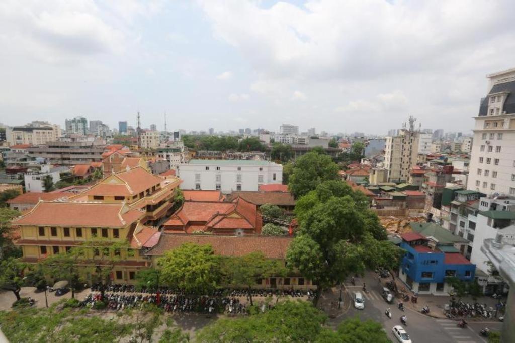 Lenid Tho Nhuom 3* Hanoi