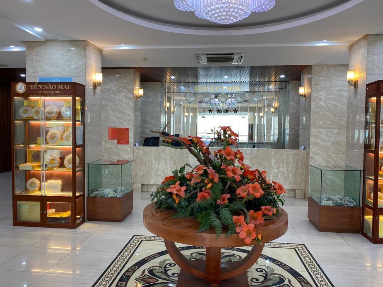Nguyẽn Quyèn Hotel