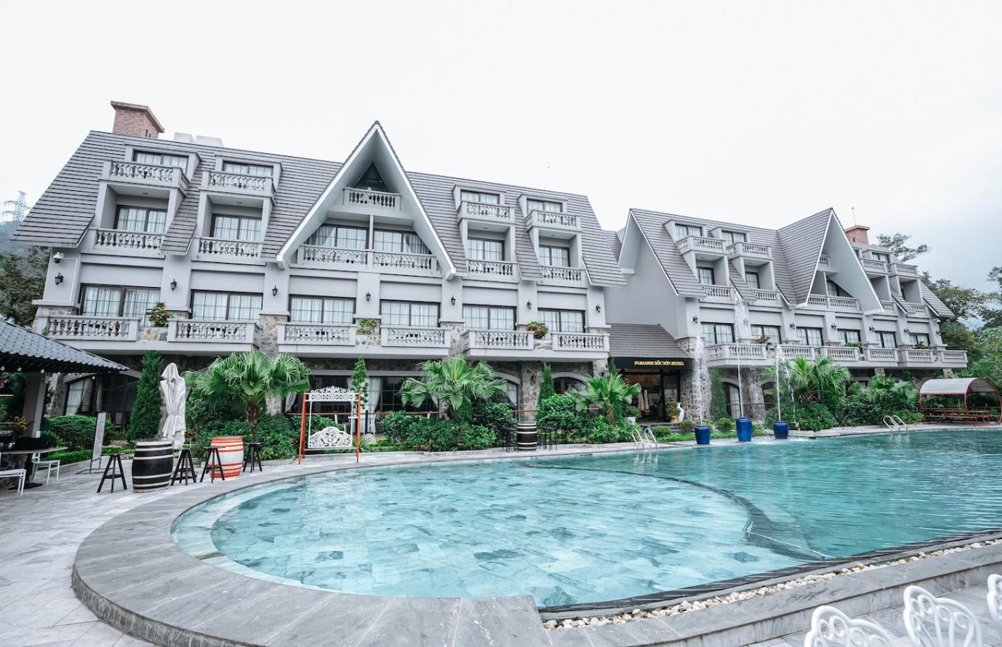Tempat peranginan Paradise Soc Son 4*