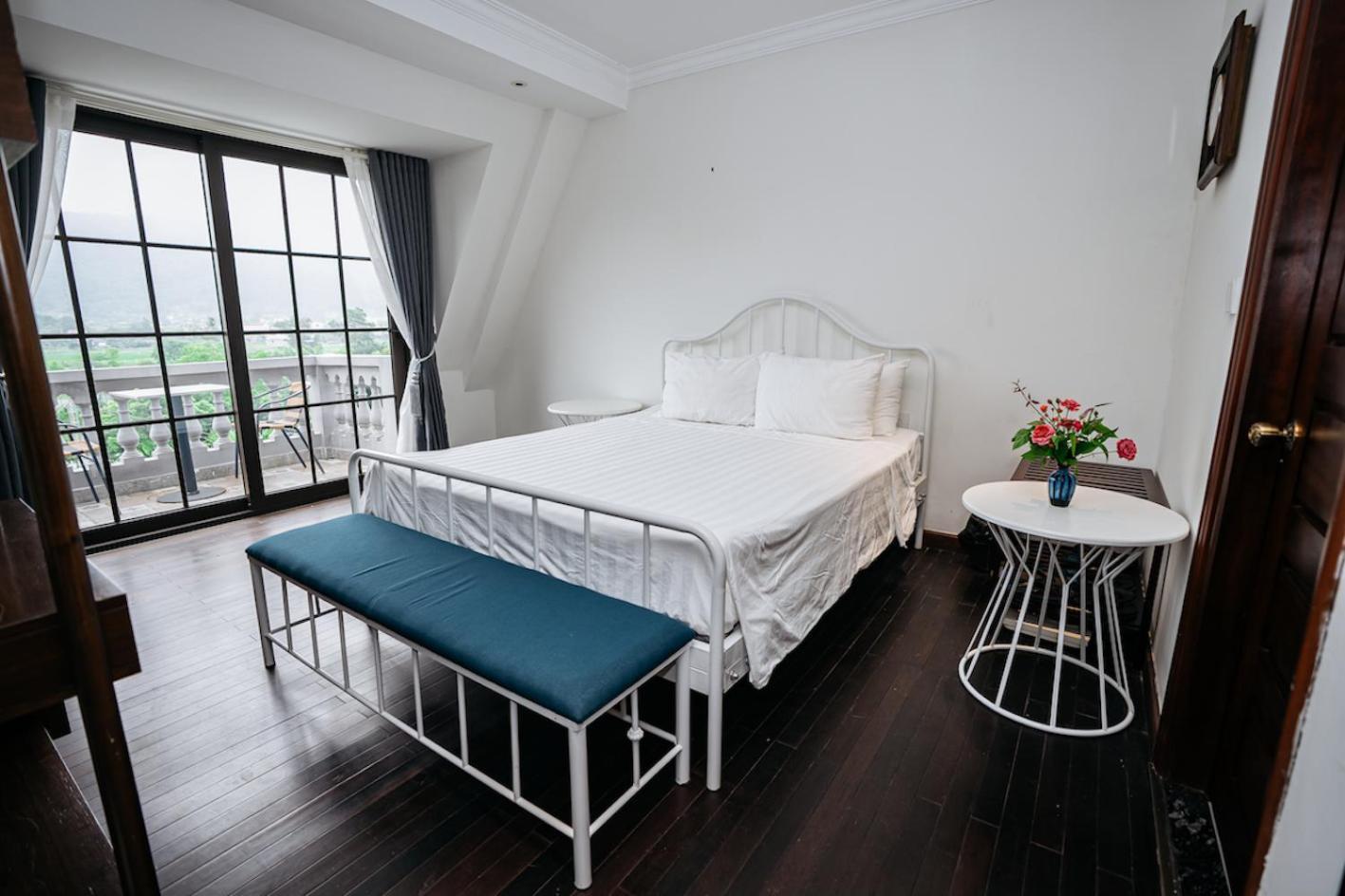 Paradise Soc Son 4* Hanoi