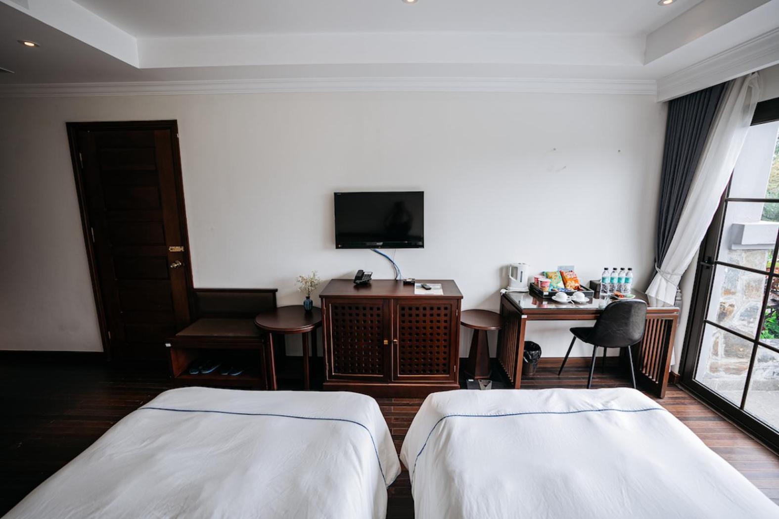 Paradise Soc Son Tempat peranginan 4*