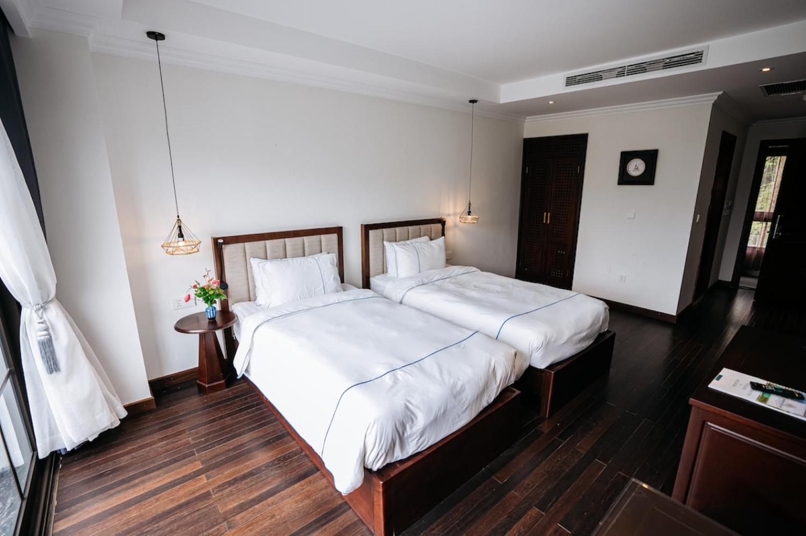 Paradise Soc Son Tempat peranginan 4*
