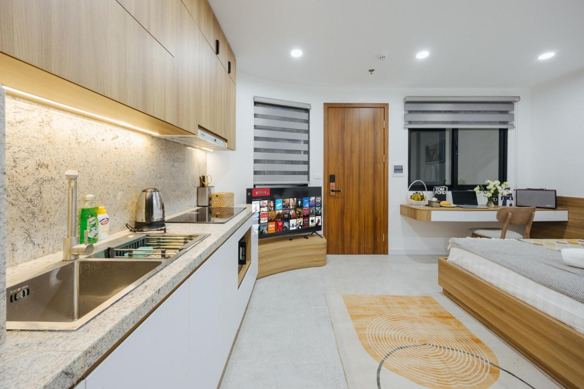 Label6 Coliving Rooftop Lakeview Aparthotel Hanoi